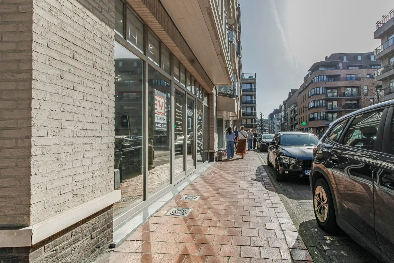 BAYAUXLAAN 30 – KNOKKE-HEIST | HANDELSPAND TE HUUR foto 13