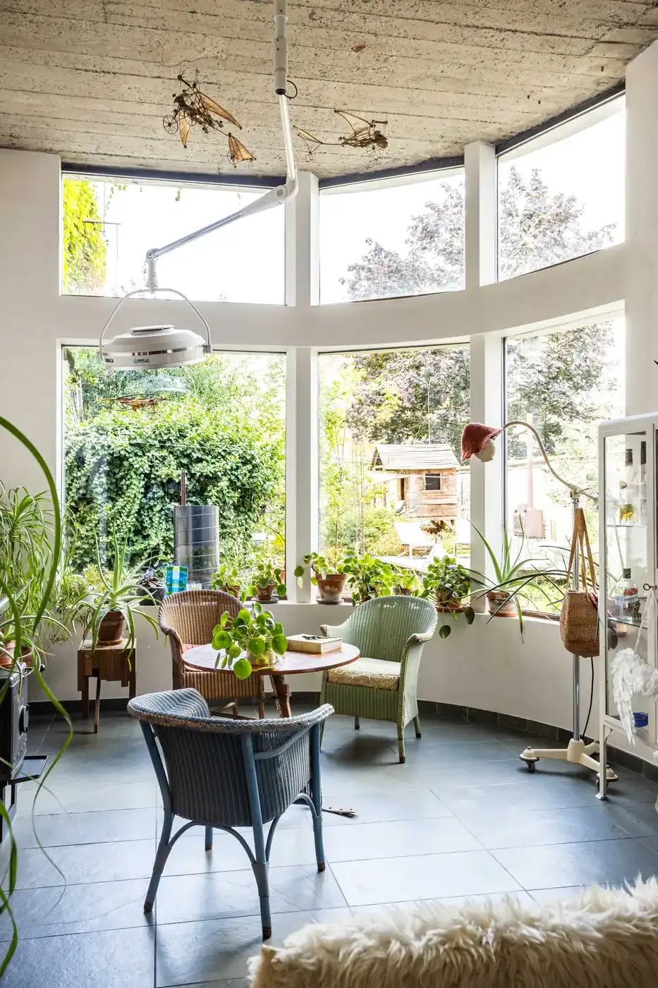 Prachtig gerenoveerd herenhuis in centrum Harelbeke foto 10
