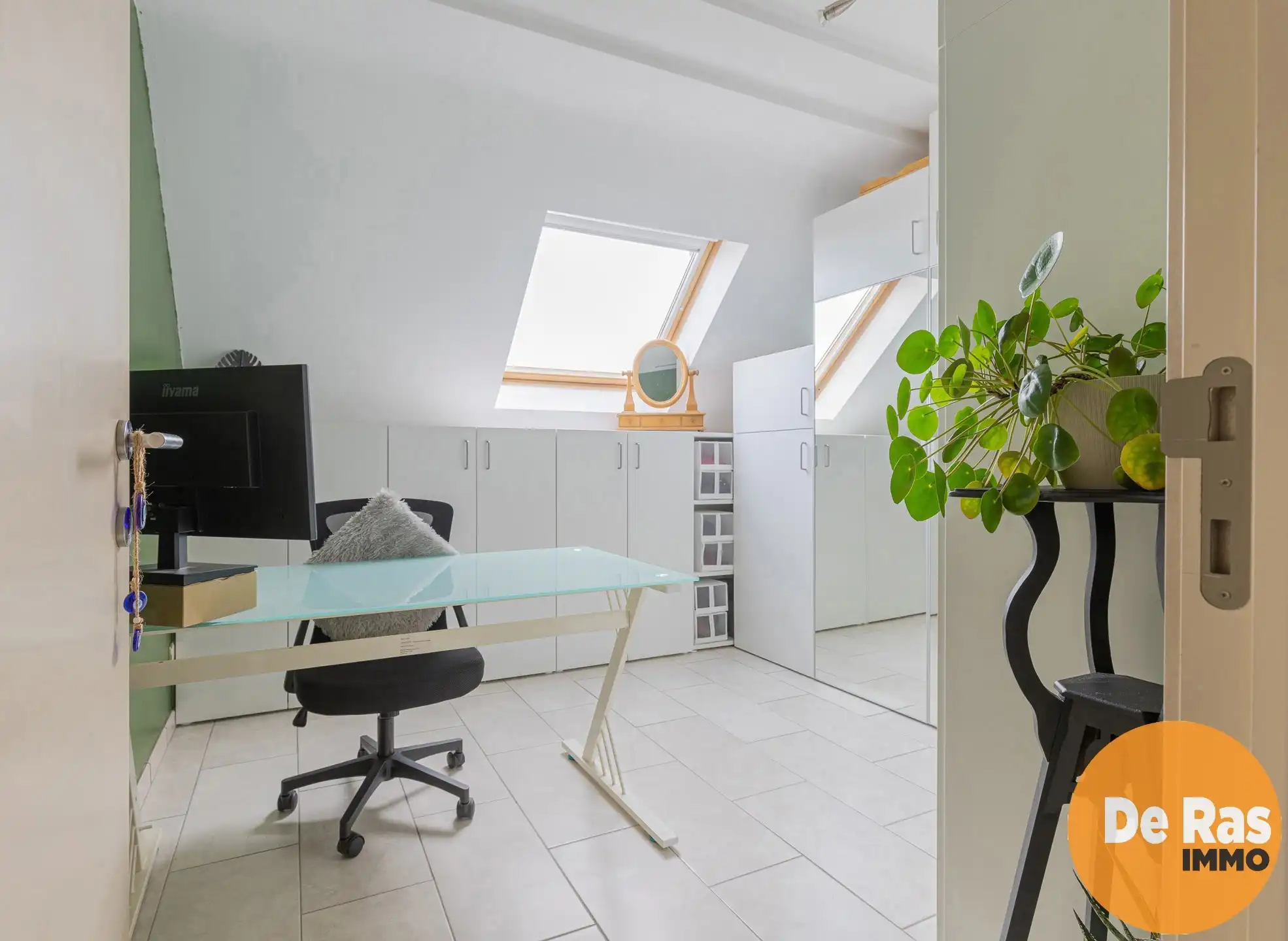 HAALTERT - Instapklaar en lichtrijk appartement  foto 9