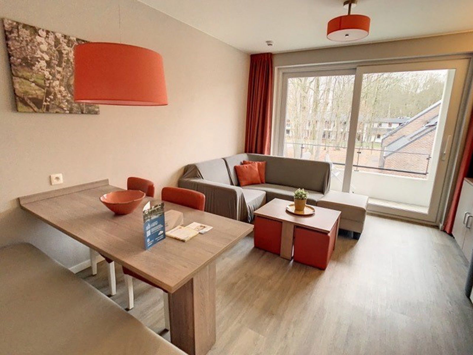 Vakantie appartement te koop in Houthalen-Helchteren! foto {{pictureIndex}}