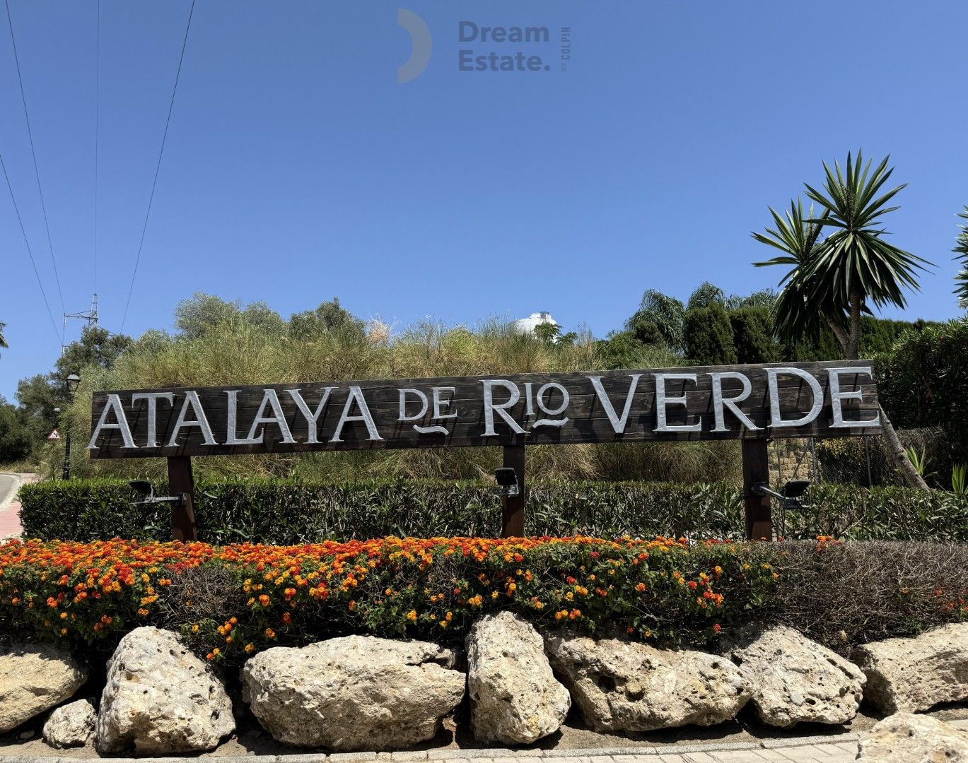 Laatste en grootste perceel beschikbaar in Atalaya de Rio Verde, Puerto Banús. foto 2