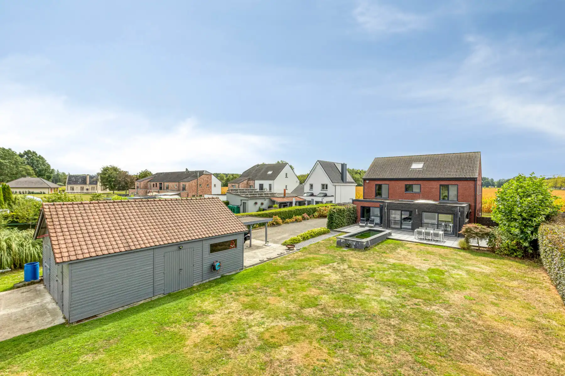Unieke ruime woning met praktijkruimte + 5(6)slpkmrs op 25 a foto 39