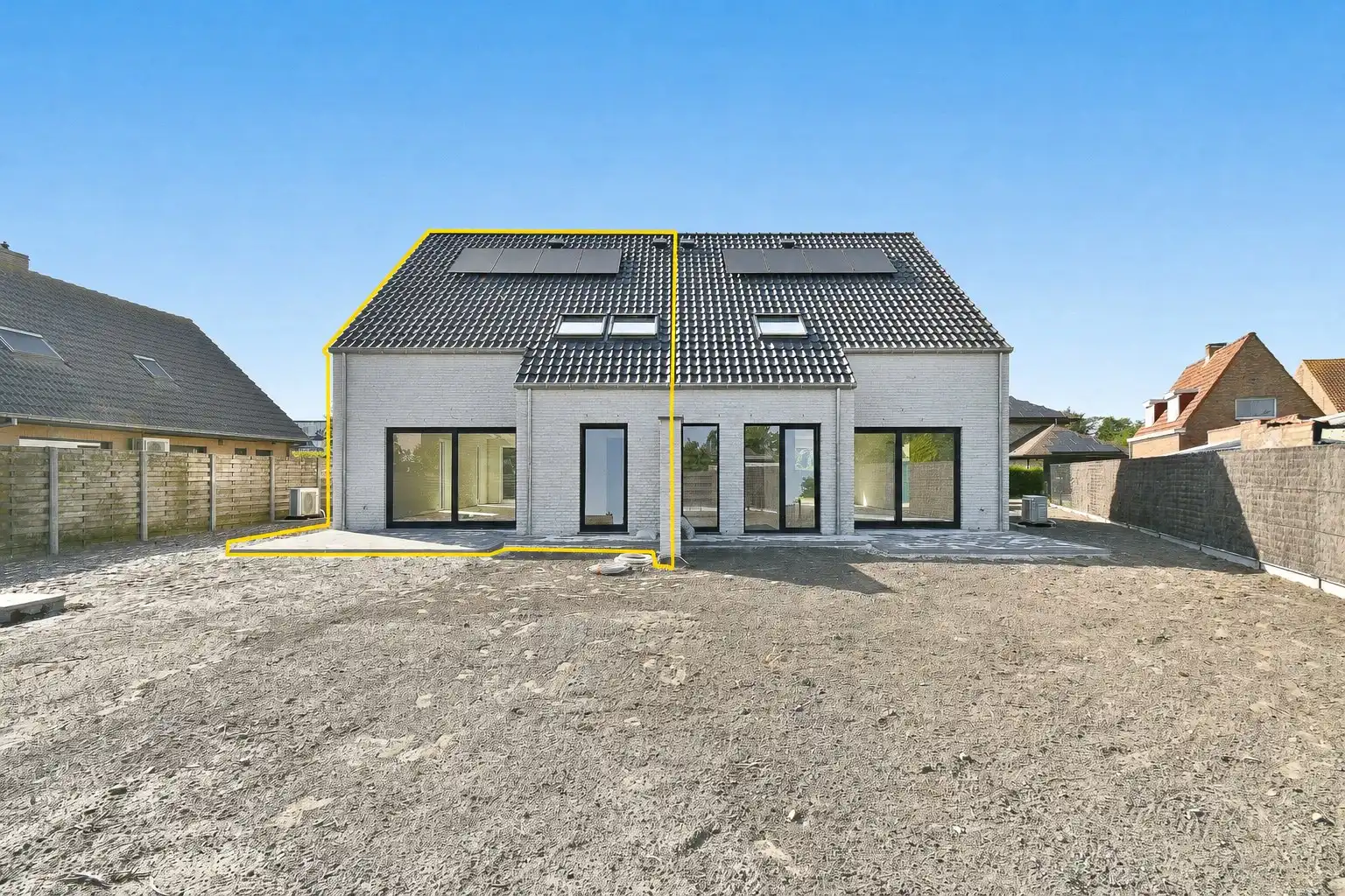 Gezinswoning met drie slaapkamers op goeie locatie foto 23