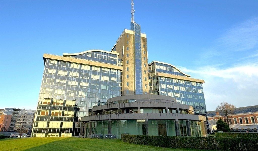 Kantoren te huur aan de Martelaarslaan te Gent foto 13