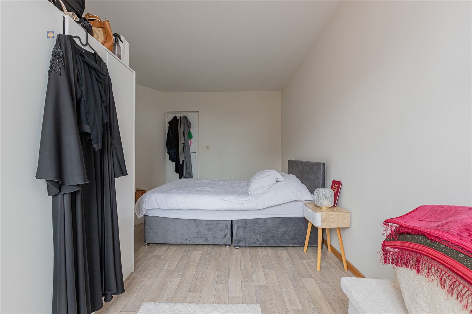 Charmant 1-slaapkamerappartement op toplocatie in het centrum foto 8