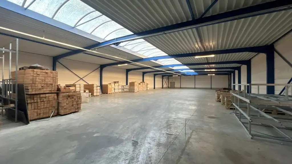 Bedrijfsgebouw met woning te koop vlakbij N60 in Gavere foto 5