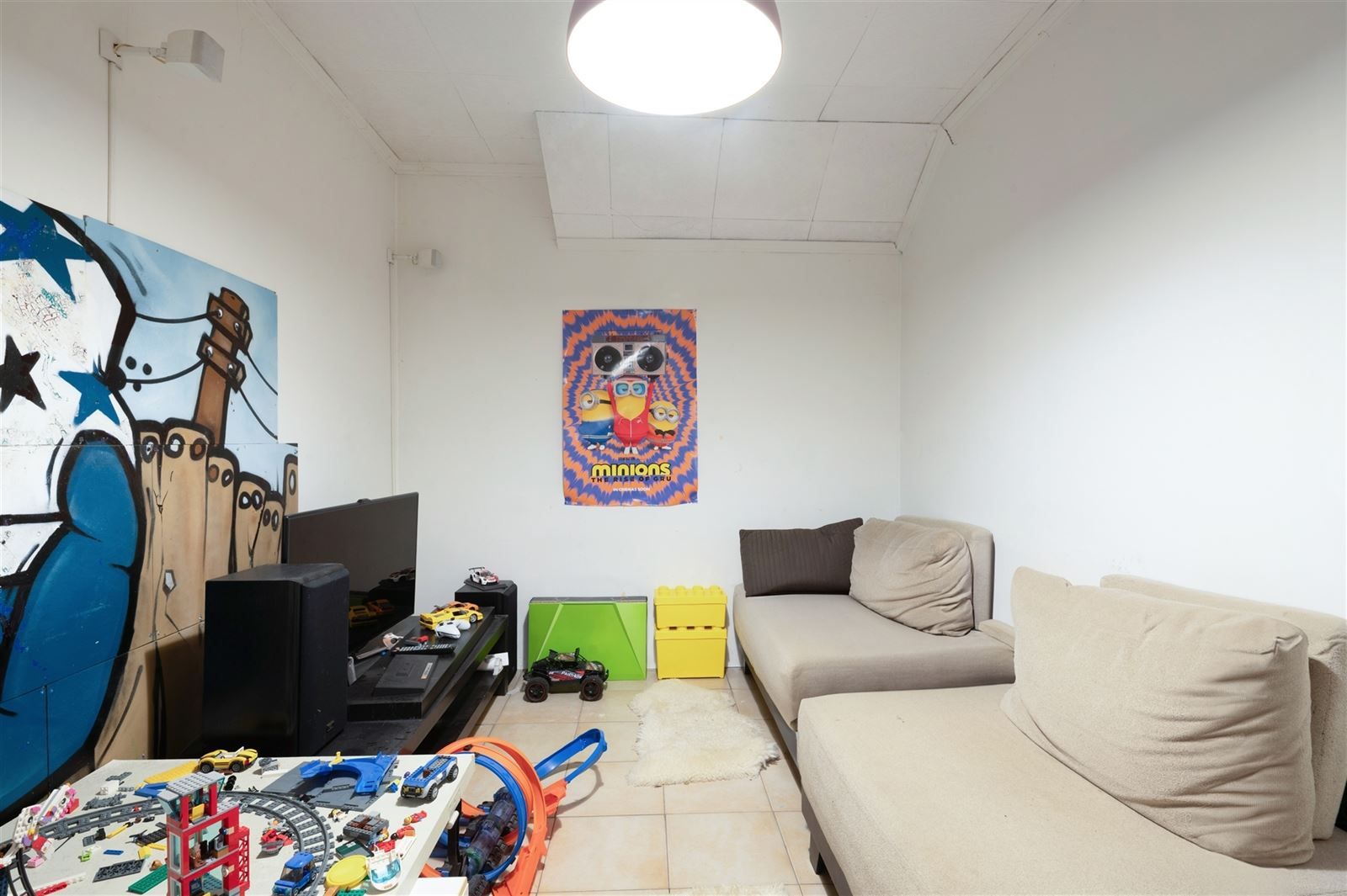 Gezinswoning met tuin en parkeergelegenheid! foto 17