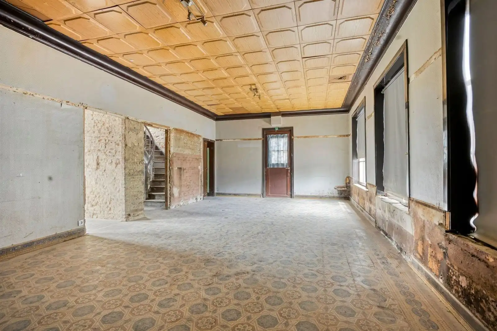 Af te werken 3-gevel woning ( met mogelijkheid tot 4 ruime slaapkamers) te Alsemberg  foto 8