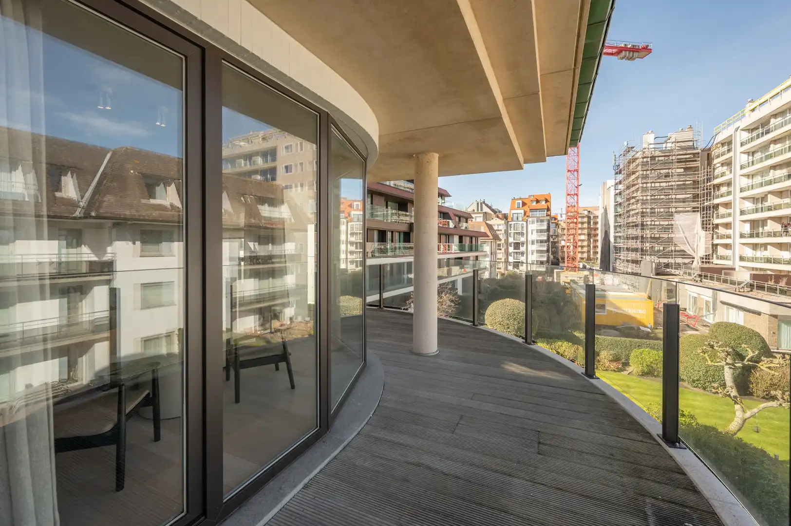 Instapklaar appartement met frontaal zeezicht in het Zoute. foto 8