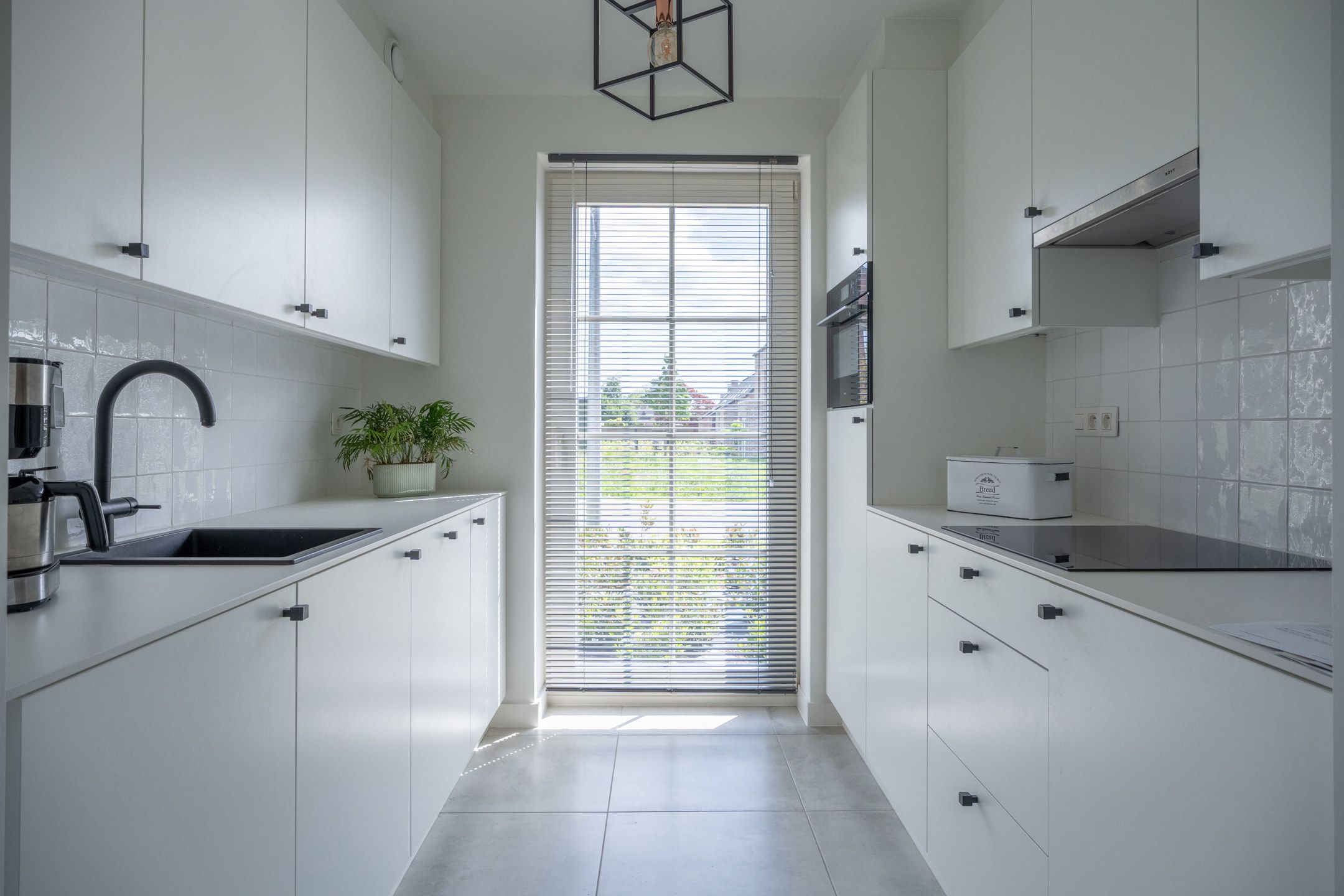 Energiezuinige nieuwbouwwoning met 4 slpk en privé tuin. foto 7