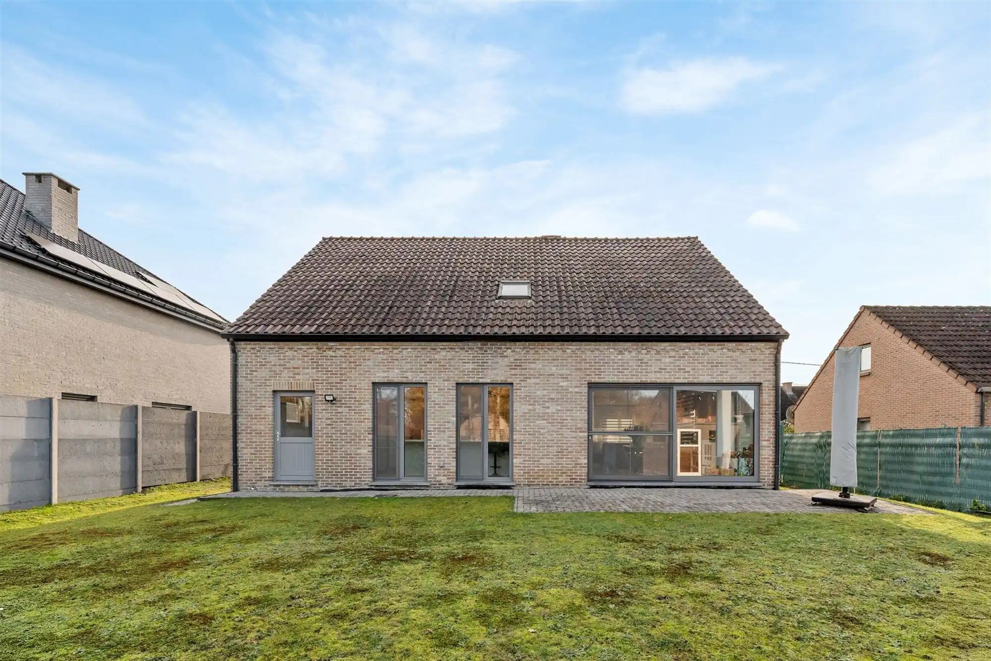 MOOI GERENOVEERDE WONING MET 4 SLAAPKAMERS OP RUSTIGE LIGGING VLAKBIJ KOERSEL CENTRUM foto 22