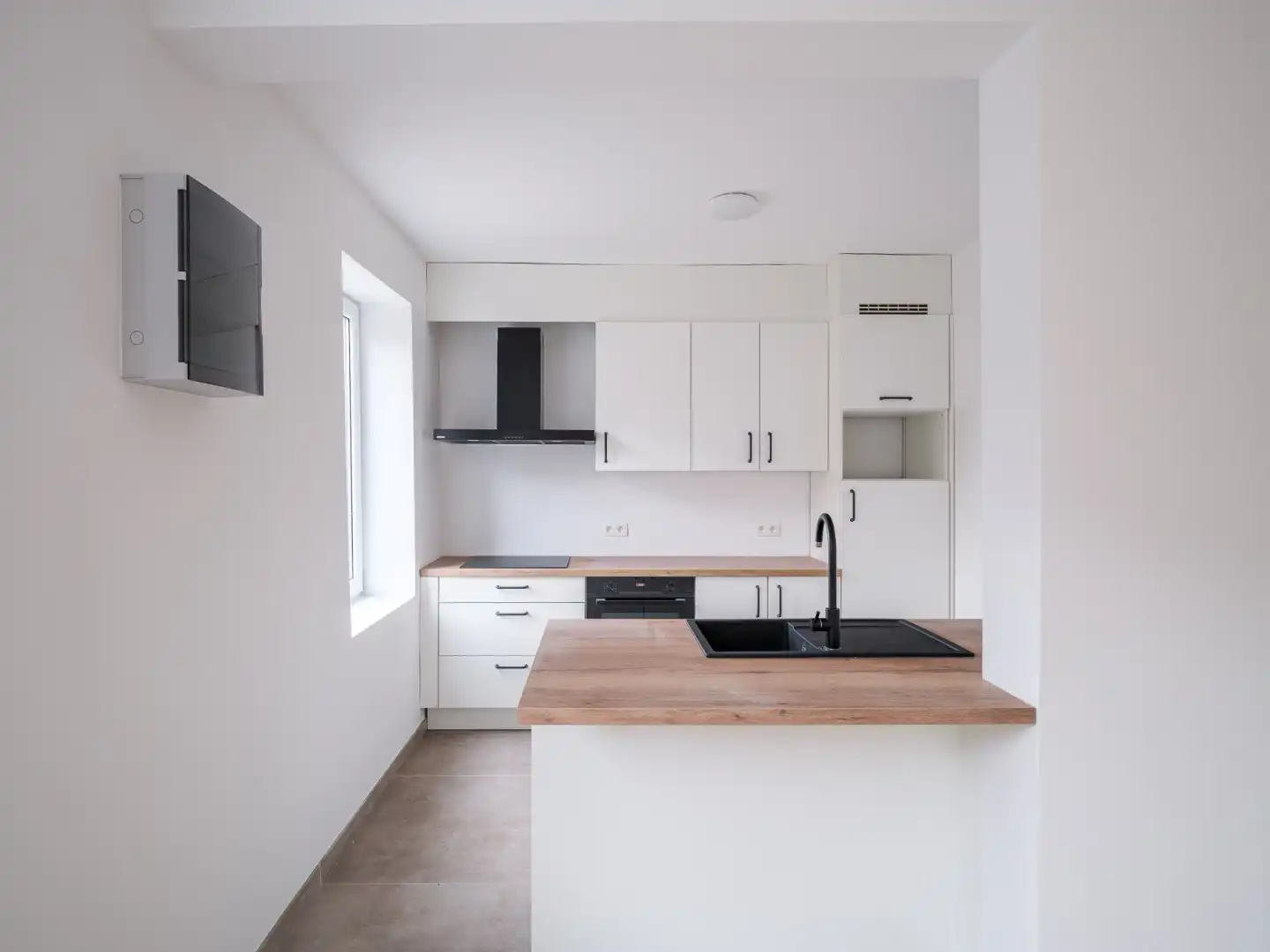 Gerenoveerd appartement aan de Gentse stadsrand foto 2