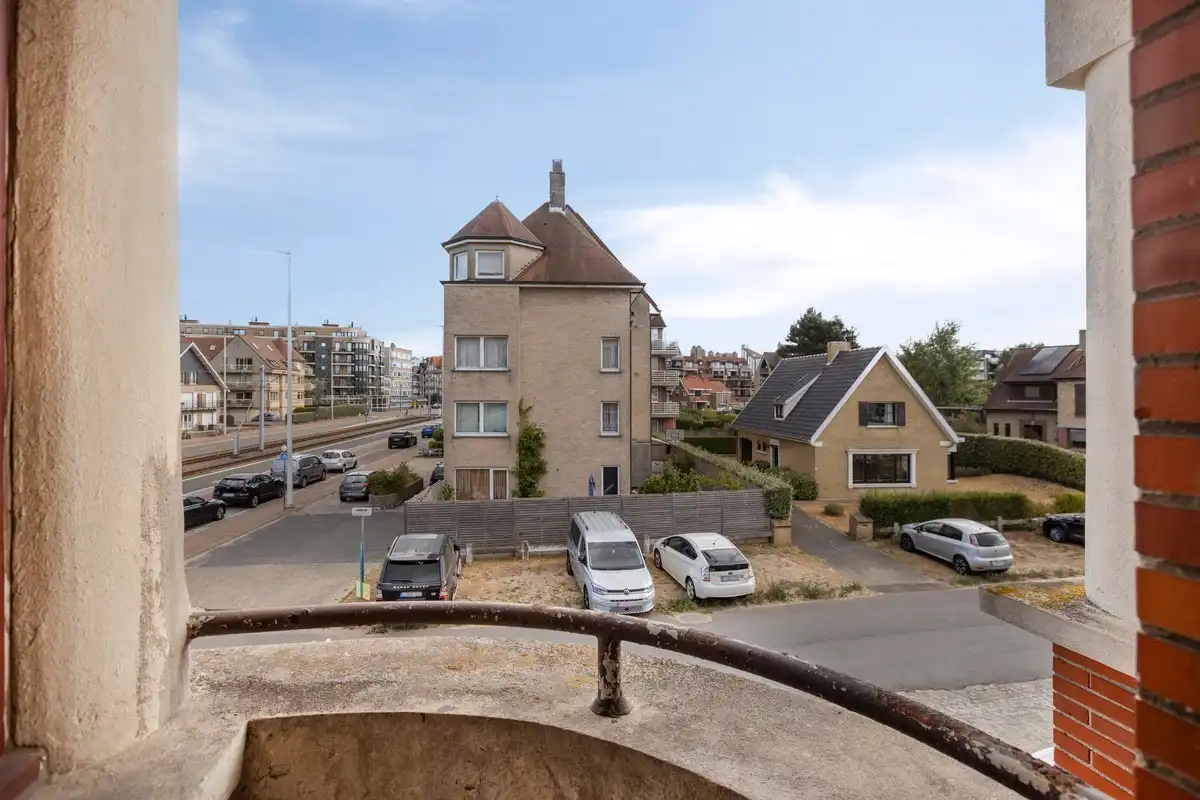 Ruim twee slaapkamer appartement nabij het hartje van Koksijde foto 8