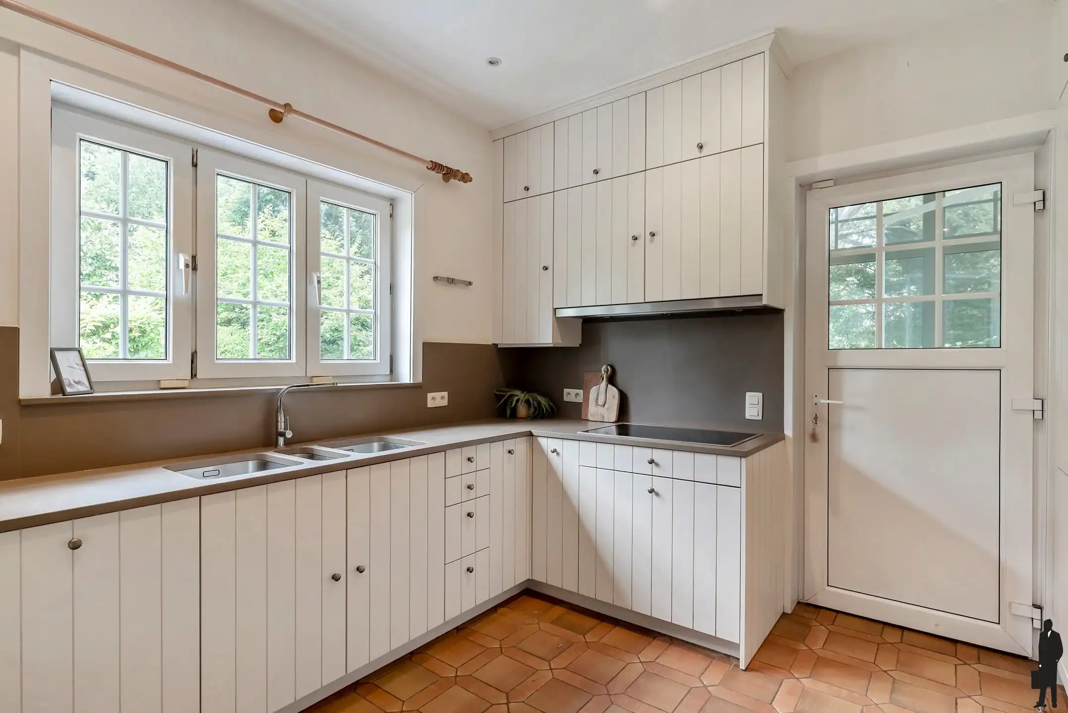 Charmante villa met parktuin op 4.309 m² in Brasschaat foto 5