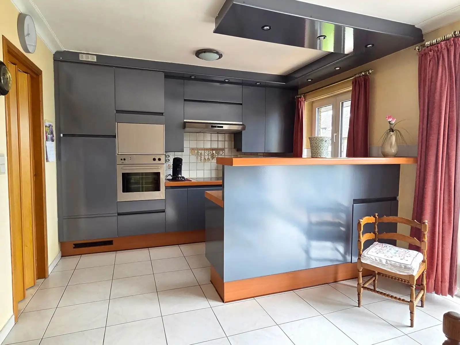 WSB-immo: Instapklaar 2-slaapkamer appartement op toplocatie! foto 4