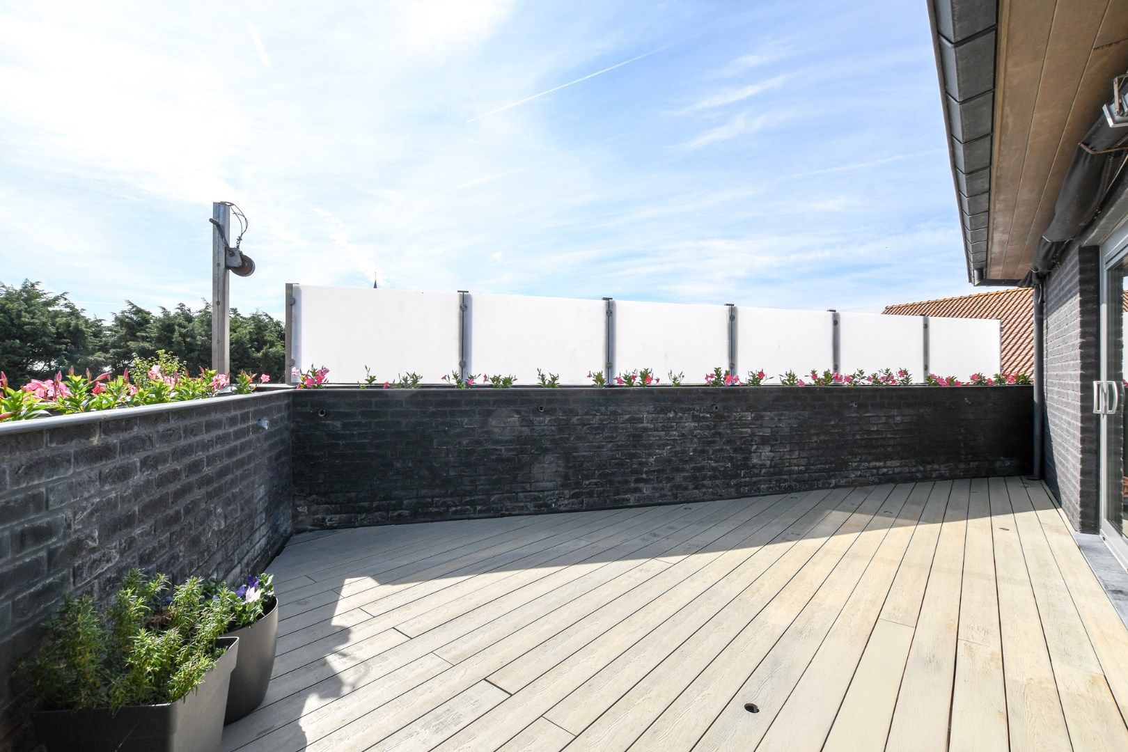 Stijlvol en ruim appartement met 2 terrassen te koop in Klemskerke (De Haan) foto 17