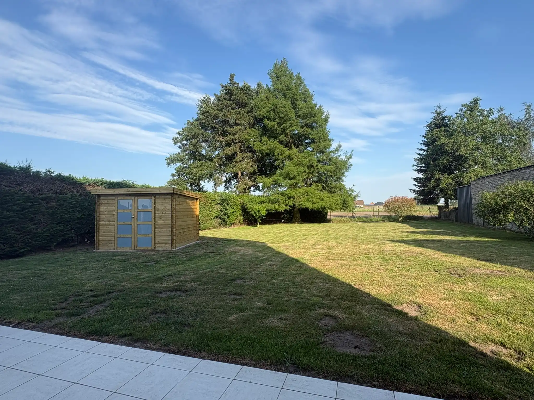 Ruime vrijstaande woning met garage foto 10