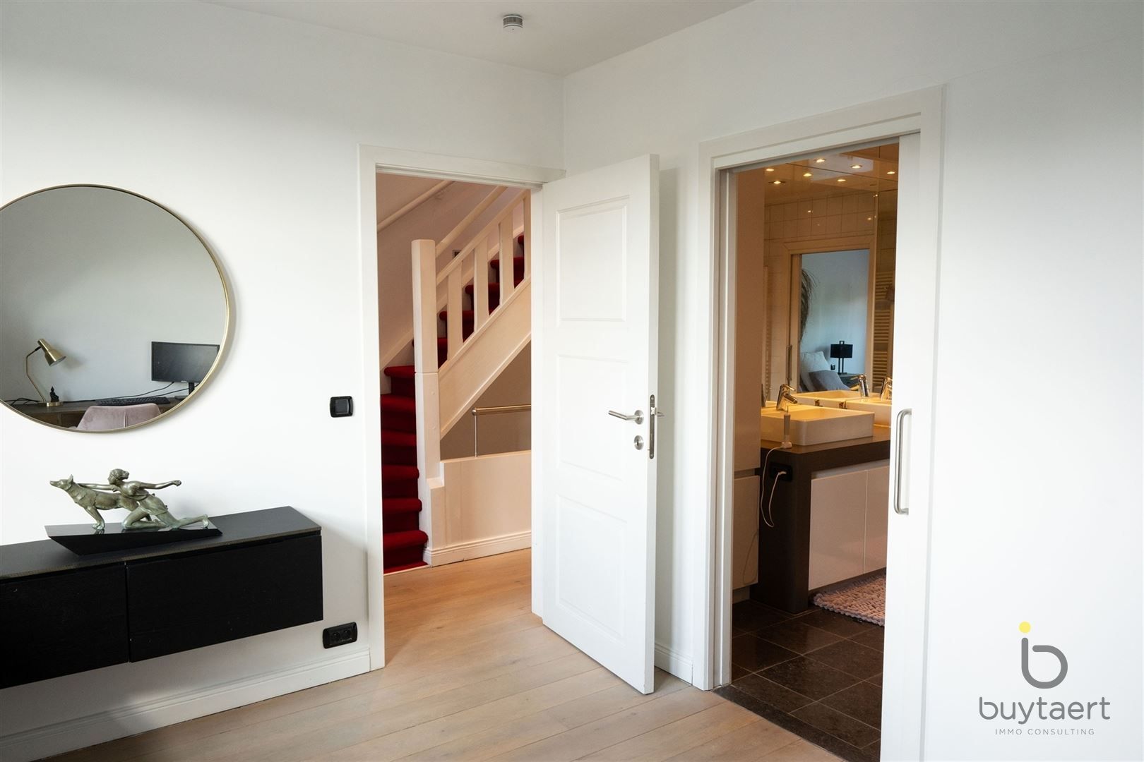 Véél ruimte, terras én tuin: lichtrijk 3 slaapkamer - triplex appartement in hartje Schilde! foto 47