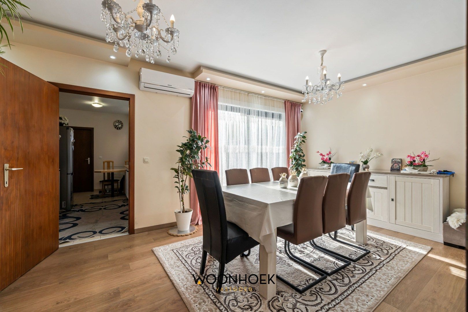 VERKOCHT! Binnen de maand! Woonhoek Vastgoed foto 3