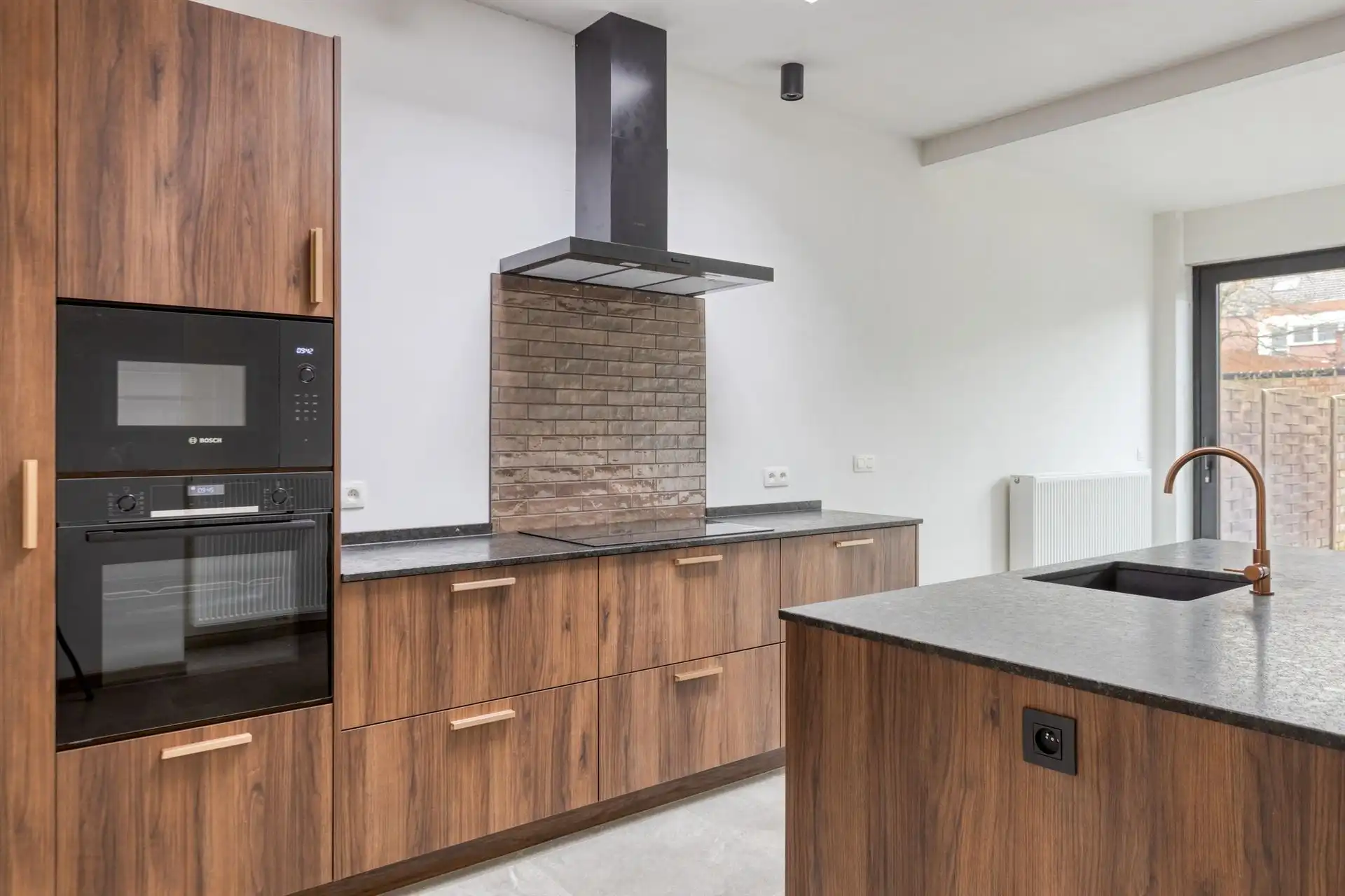 Gerenoveerde mijnwerkerswoning Louis Mercierlaan 15, Maasmechelen foto 13