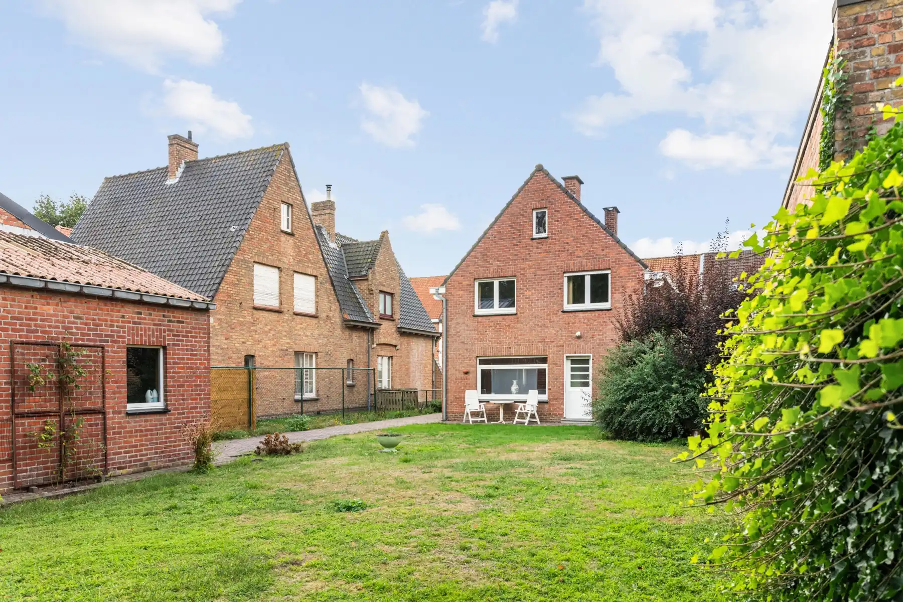 Gezinswoning met 3 slaapkamers op topligging in Sint-Michiels foto 28