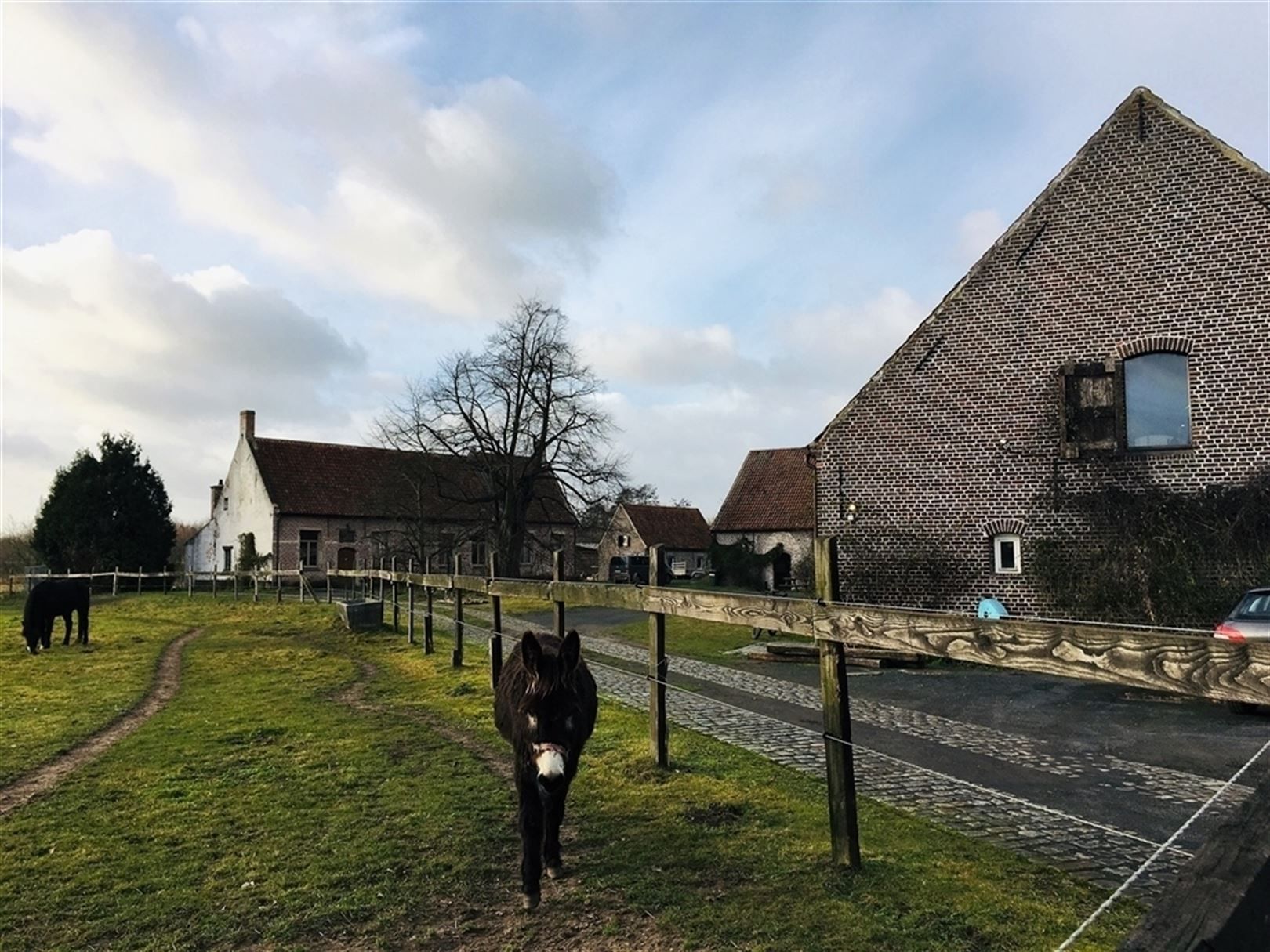 Karaktervolle kantoren in gerenoveerde hoeve vlakbij R4 foto 12