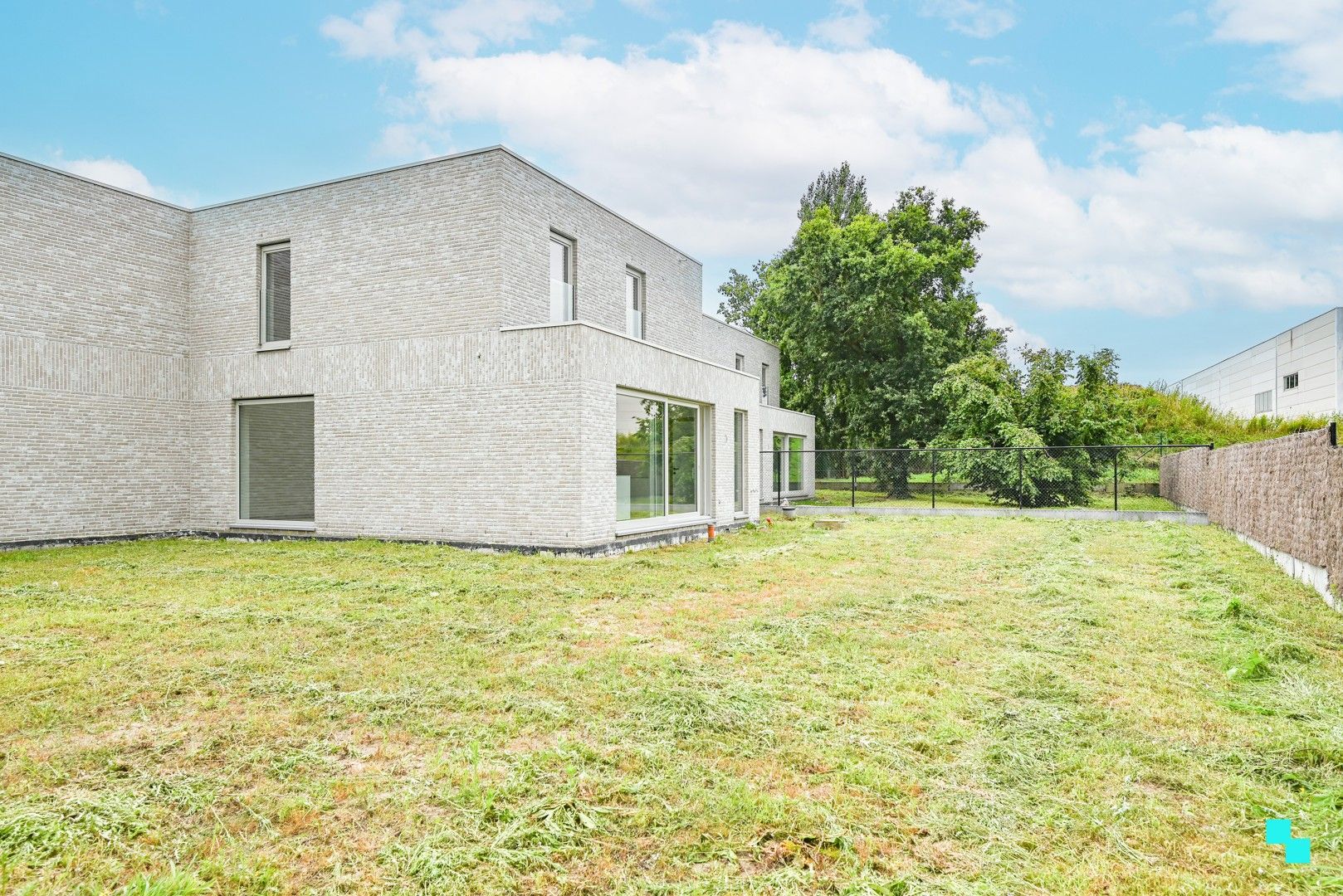 Hedendaagse, energiezuinige nieuwbouwwoning te Waregem foto 22