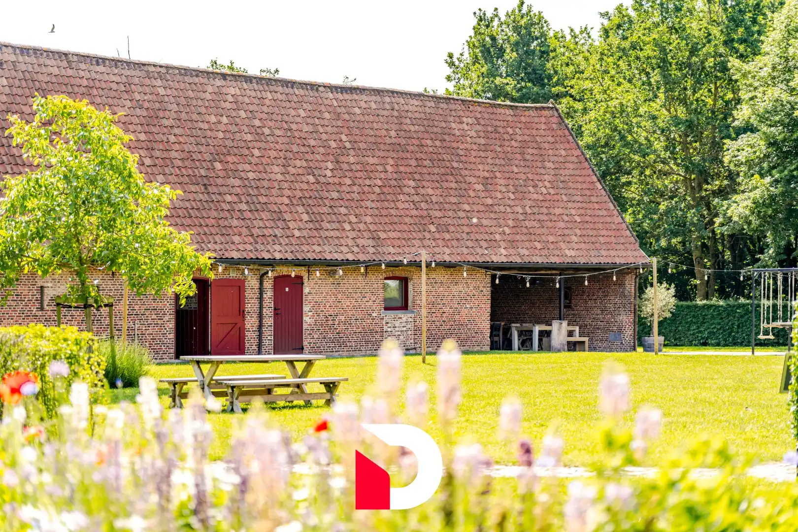Unieke erfgoedsite “Klokhof Loppem” met uitzonderlijk potentieel in een groene omgeving foto 4