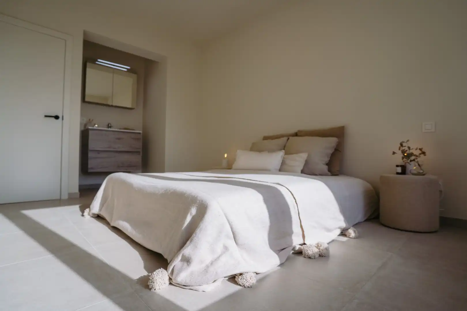 SCHITTEREND VERNIEUWD 2 SLPK APP MET ZIJDELINGS ZICHT OP ZEE foto 4