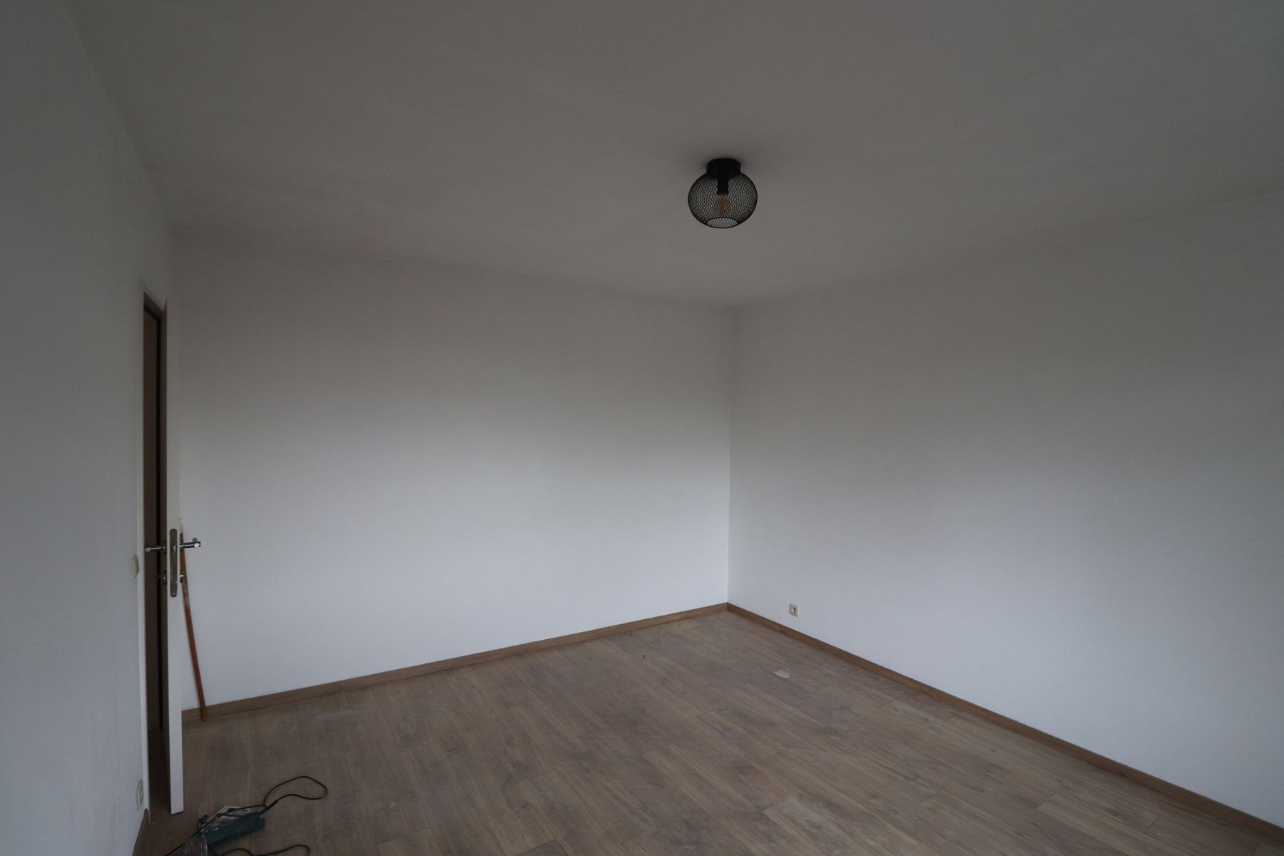 Recent gerenoveerd dakappartement met balkon, terras en garage. foto 10