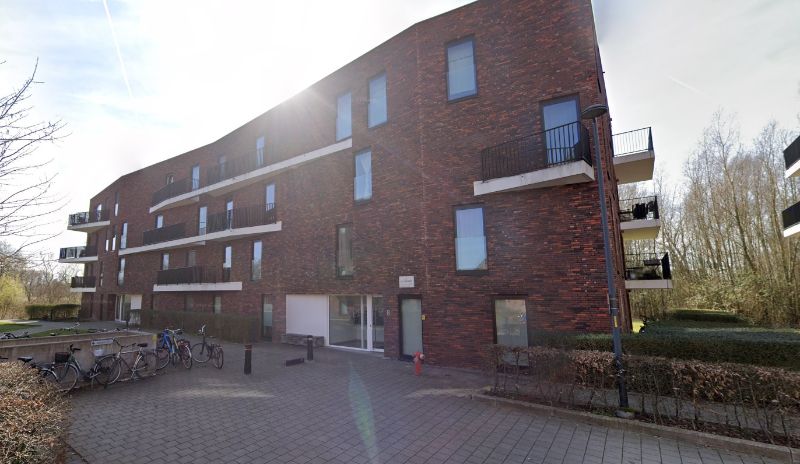 --- NIEUW --- Ondergrondse autostaanplaats foto 3