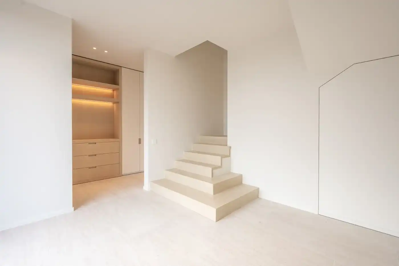 Exclusieve instapklare nieuwbouwvilla met open zichten en perfecte zuidwest oriëntatie. foto 14