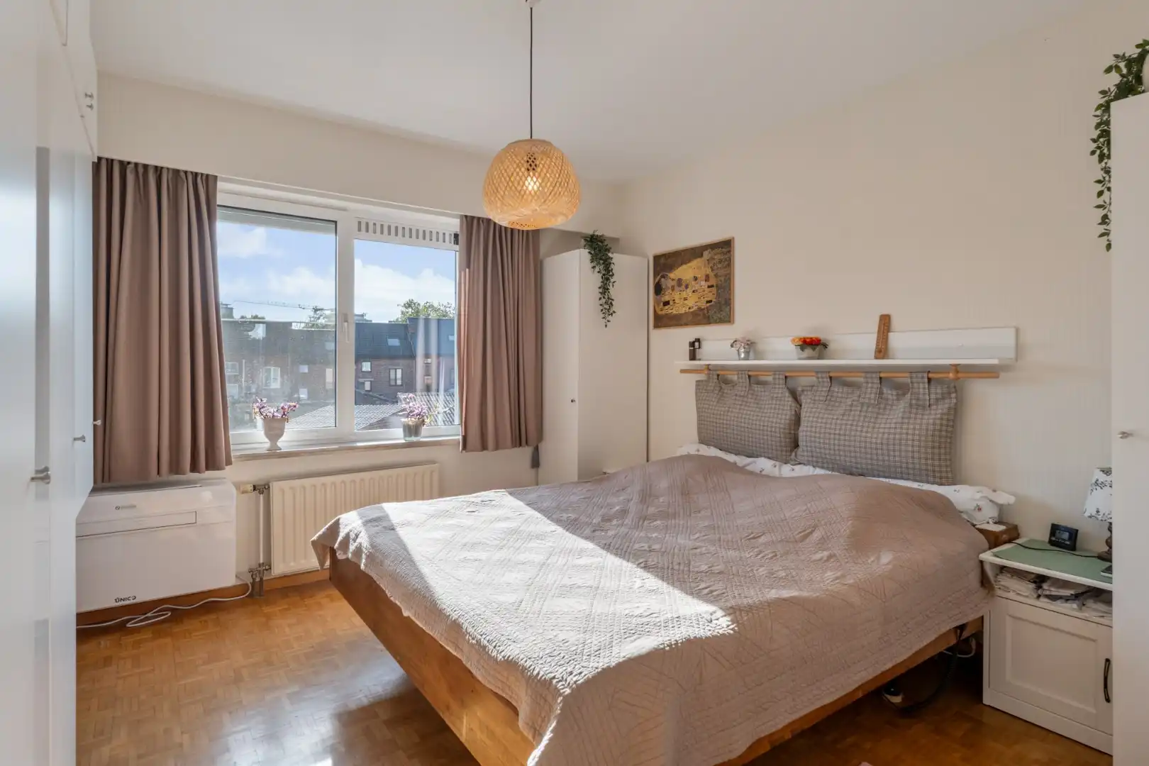 Ruim en centraal gelegen appartement, 2 slpk, met terras en garage foto 15