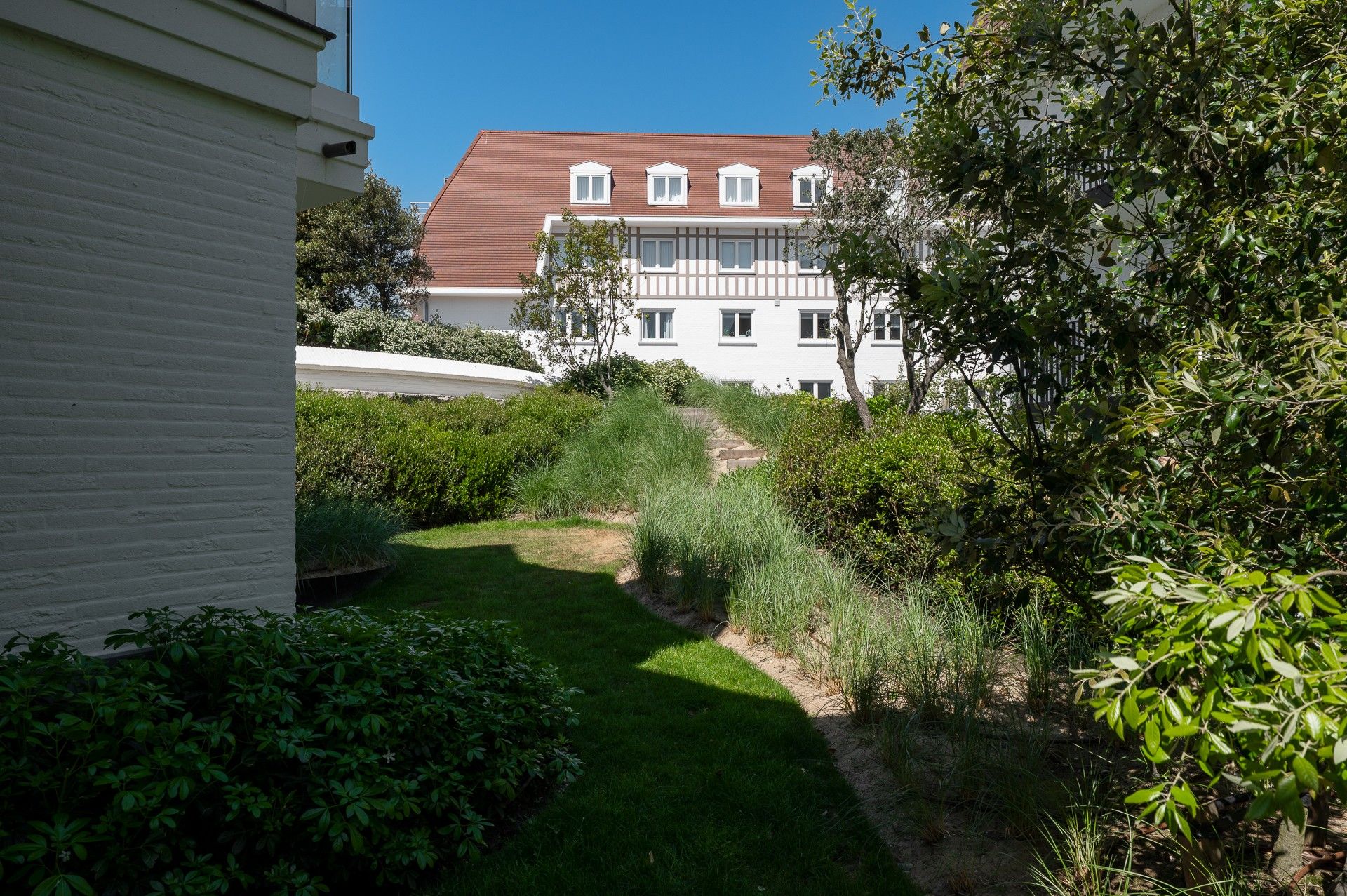 Exclusief tuinappartement met zonneterras in het hart van Duinbergen foto 33