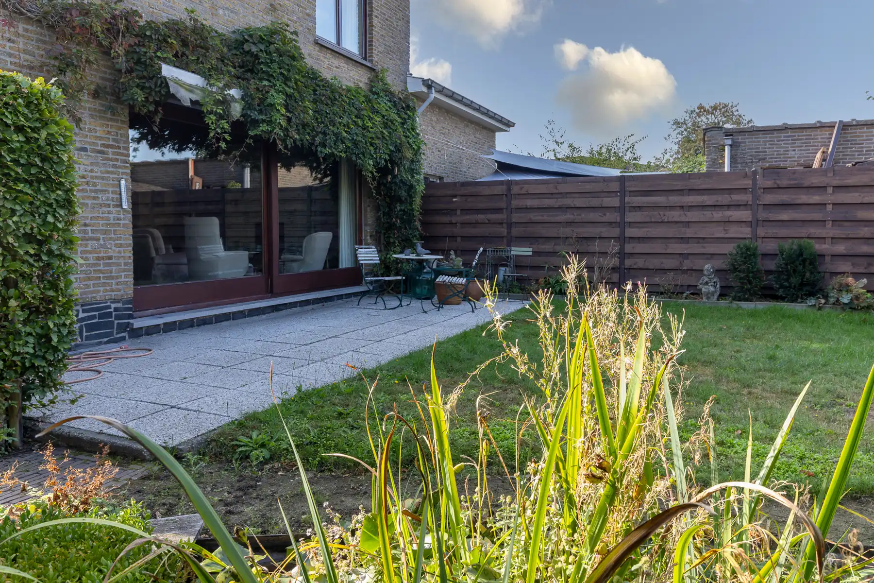 Ruime woning met 5 kamers op toplocatie! foto 17