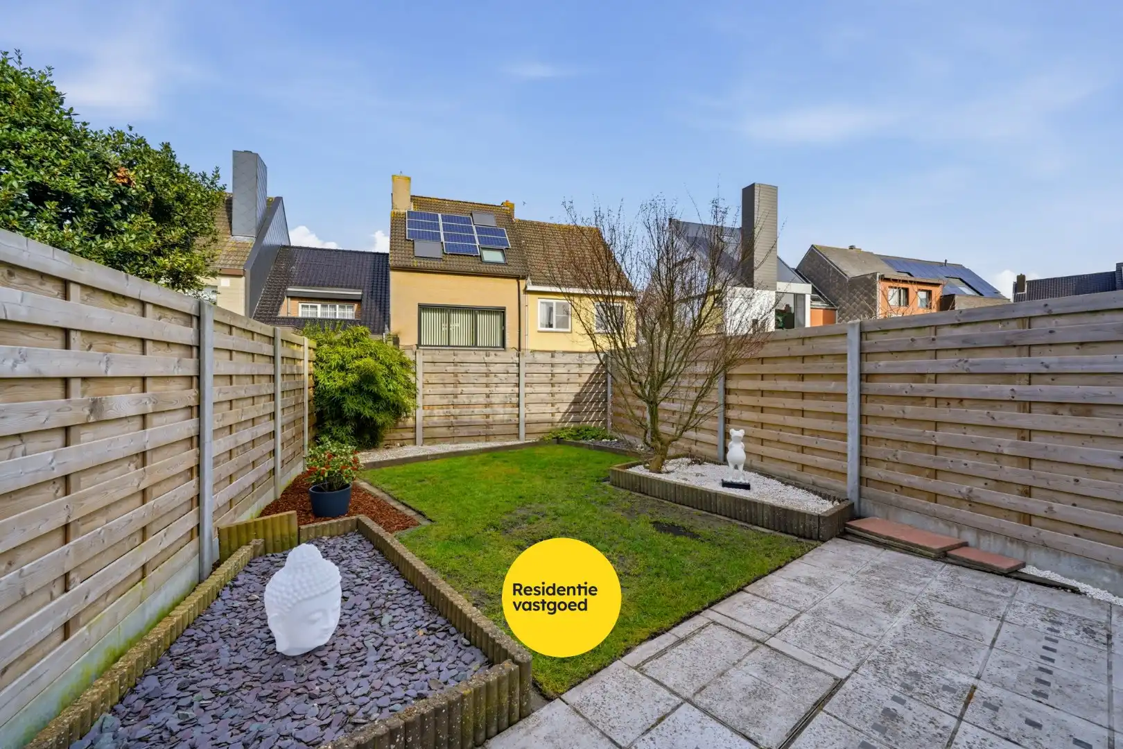 Instapklare bel-étagewoning met dubbele garage te Stene foto 2