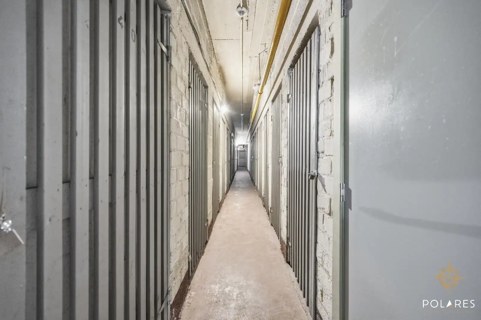 Tweeslaapkamerappartement met kelder én garagebox op een centrale ligging foto 17