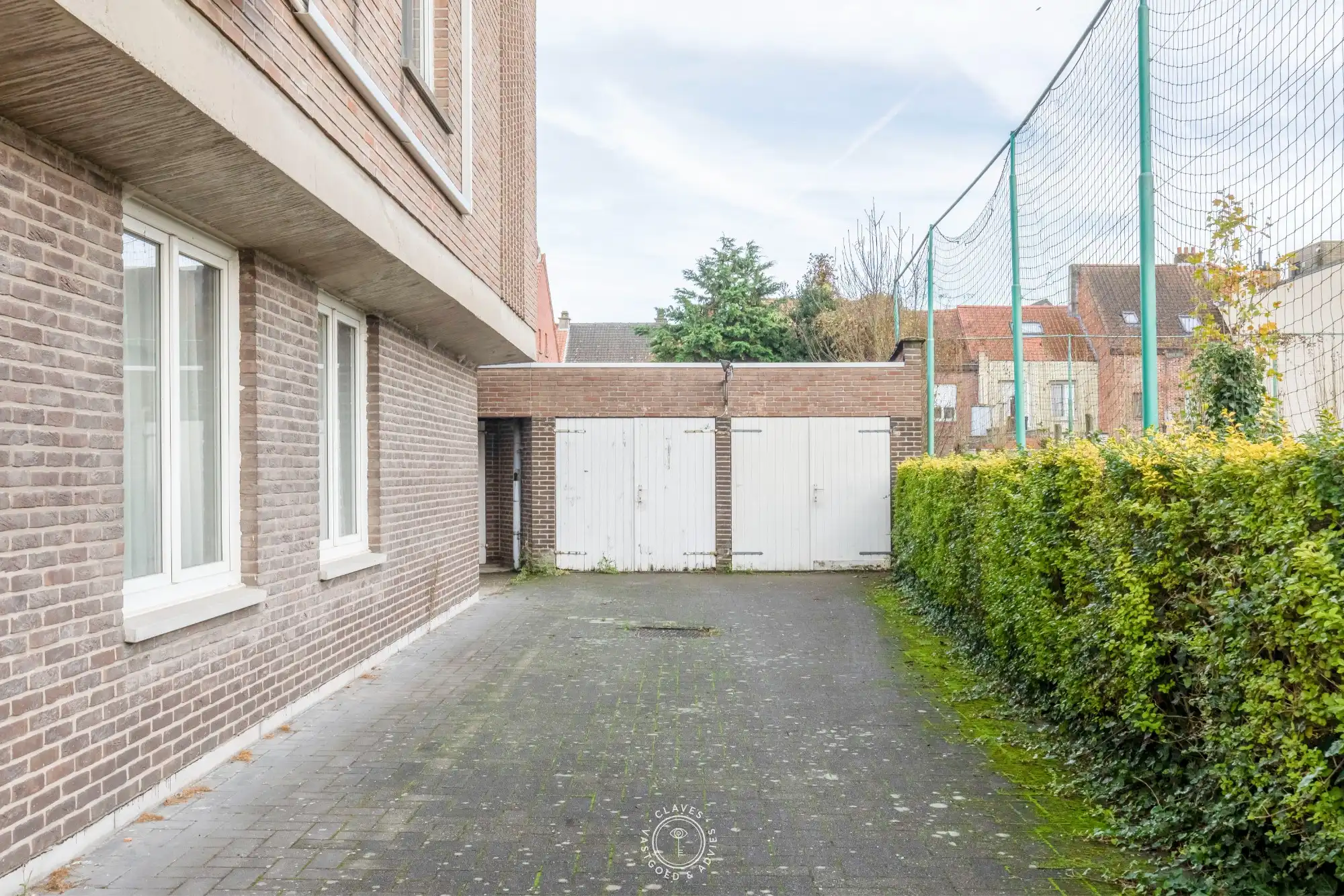 Modern vernieuwd 3-slaapkamerappartement op TOP-locatie met garage foto 11