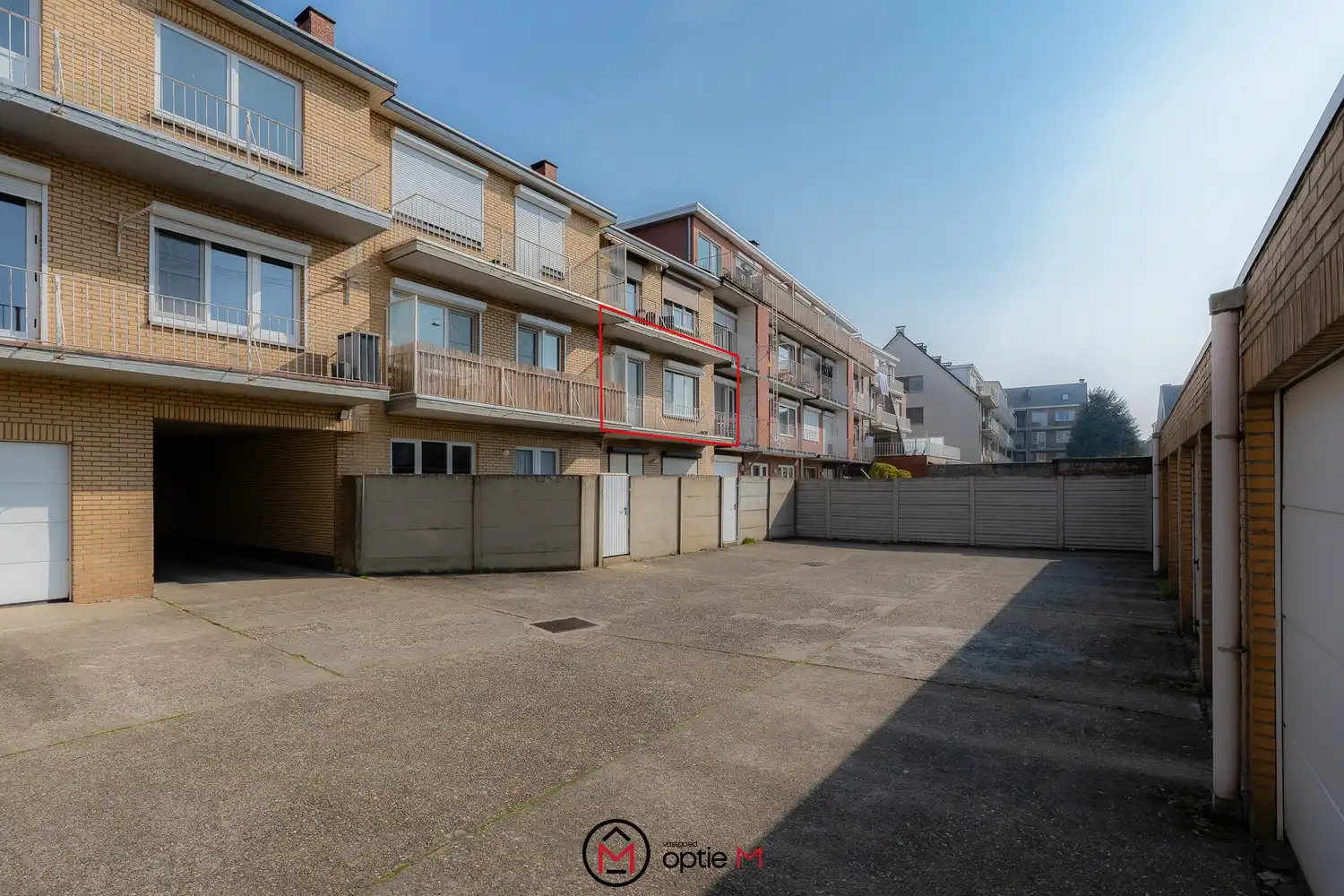 Instapklaar appartement met 2 slaapkamers en garage op toplocatie in Hasselt foto 20