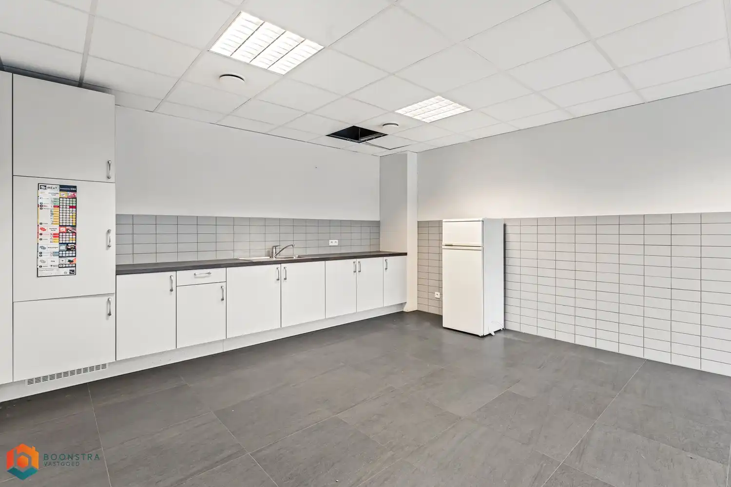 Kantoorruimte (335&nbsp;m²) met veel mogelijkheden op toplocatie foto 8