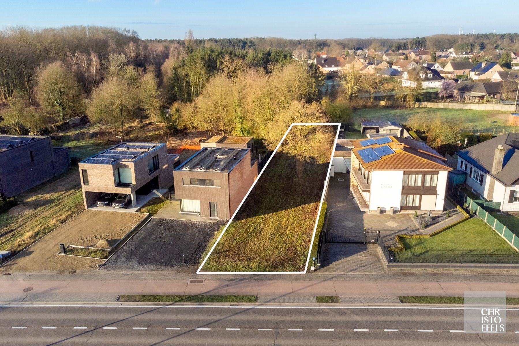 Westelijk georiënteerde grond (776m² ) voor halfopen bebouwing in Zutendaal! foto 5