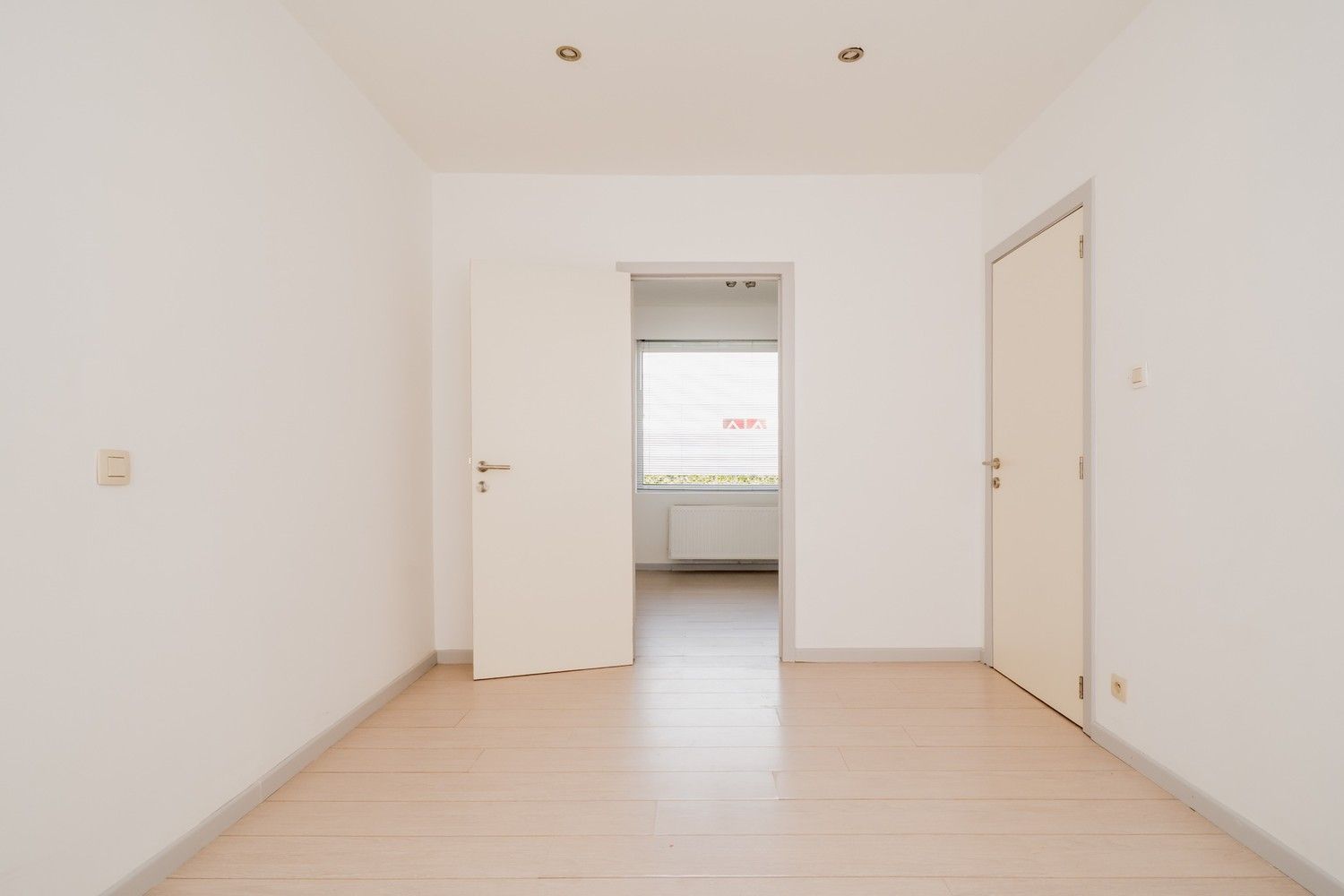 Gerenoveerde dijkwoning met prachtige verzichten! foto 14