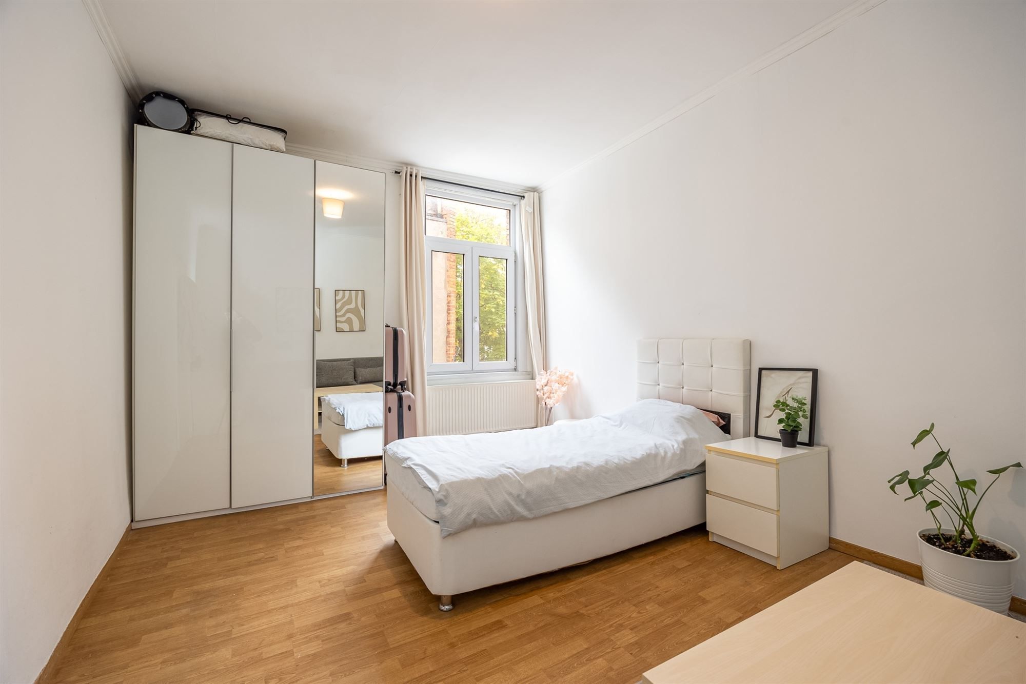 Instapklare gezinswoning met drie slaapkamers foto 10