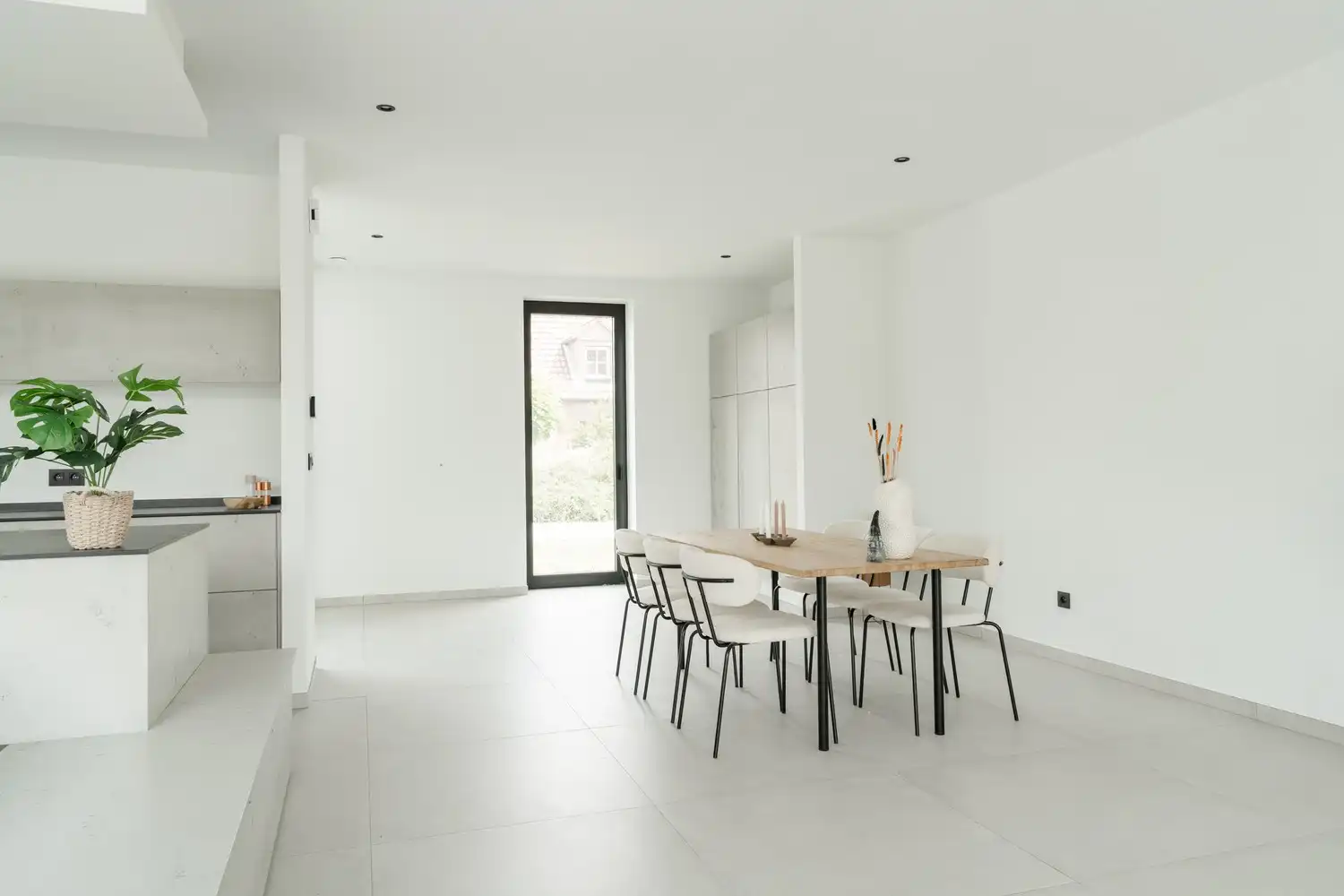 Prachtige moderne villa met 4 slaapkamers op een perceel van 700 m² te Lommel foto 9