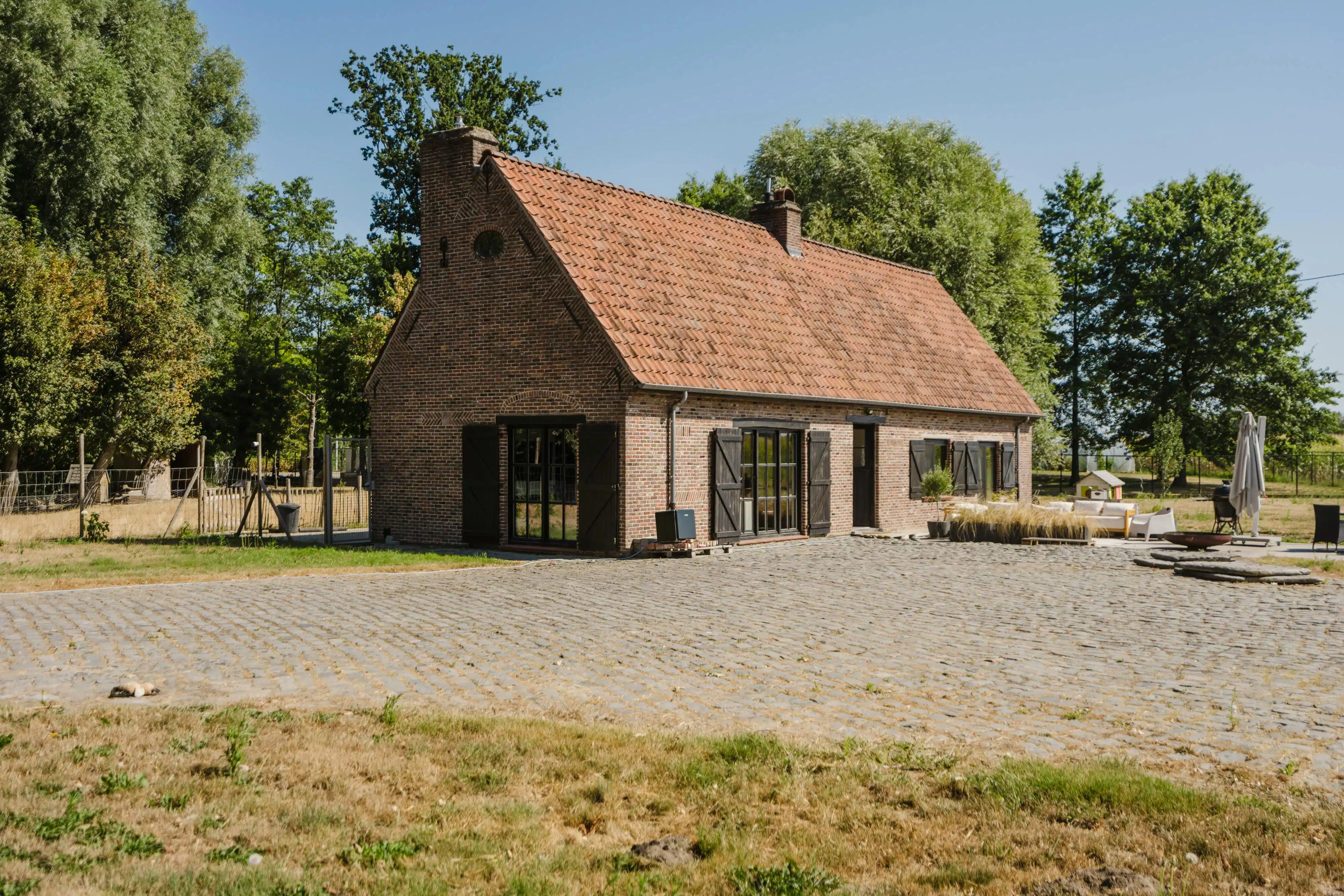 Karaktervolle hoeve te koop in Waregem foto 20