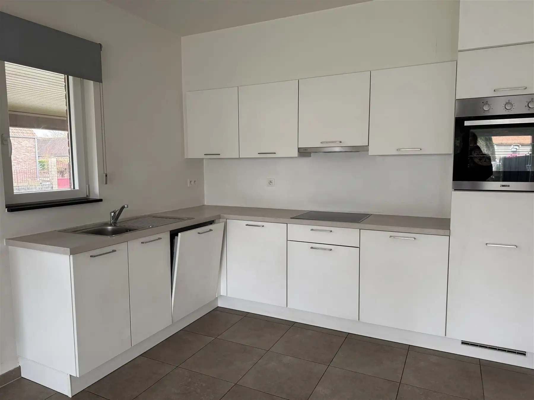 Instapklaar, recent huis in Pottes foto 4