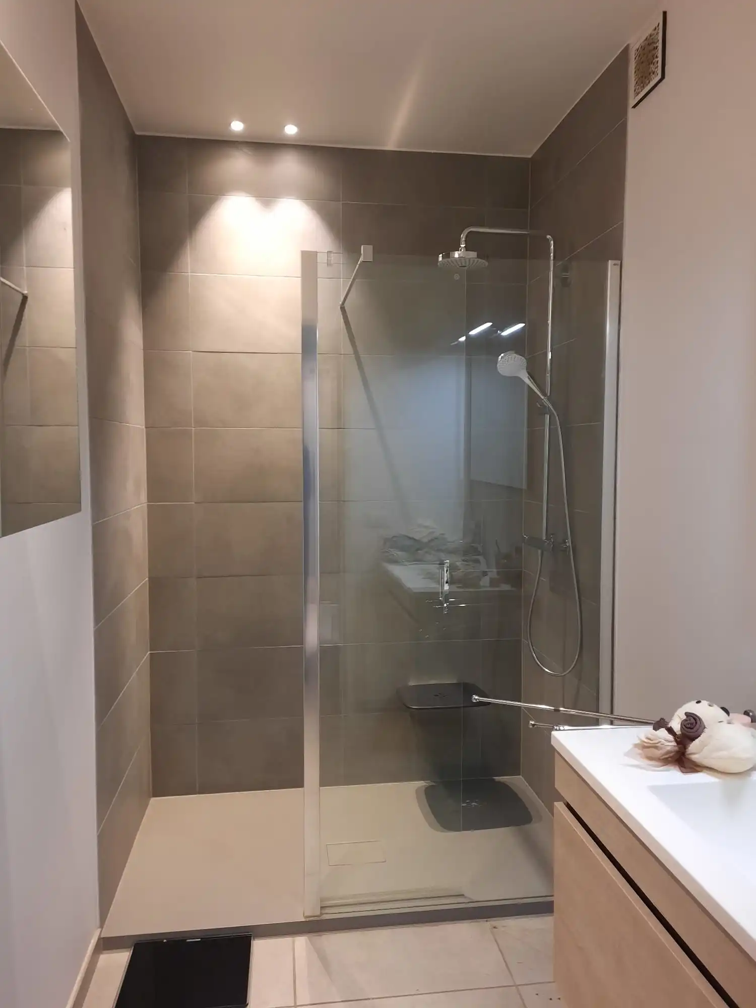 TE HUUR, Deinze, Markt foto 11