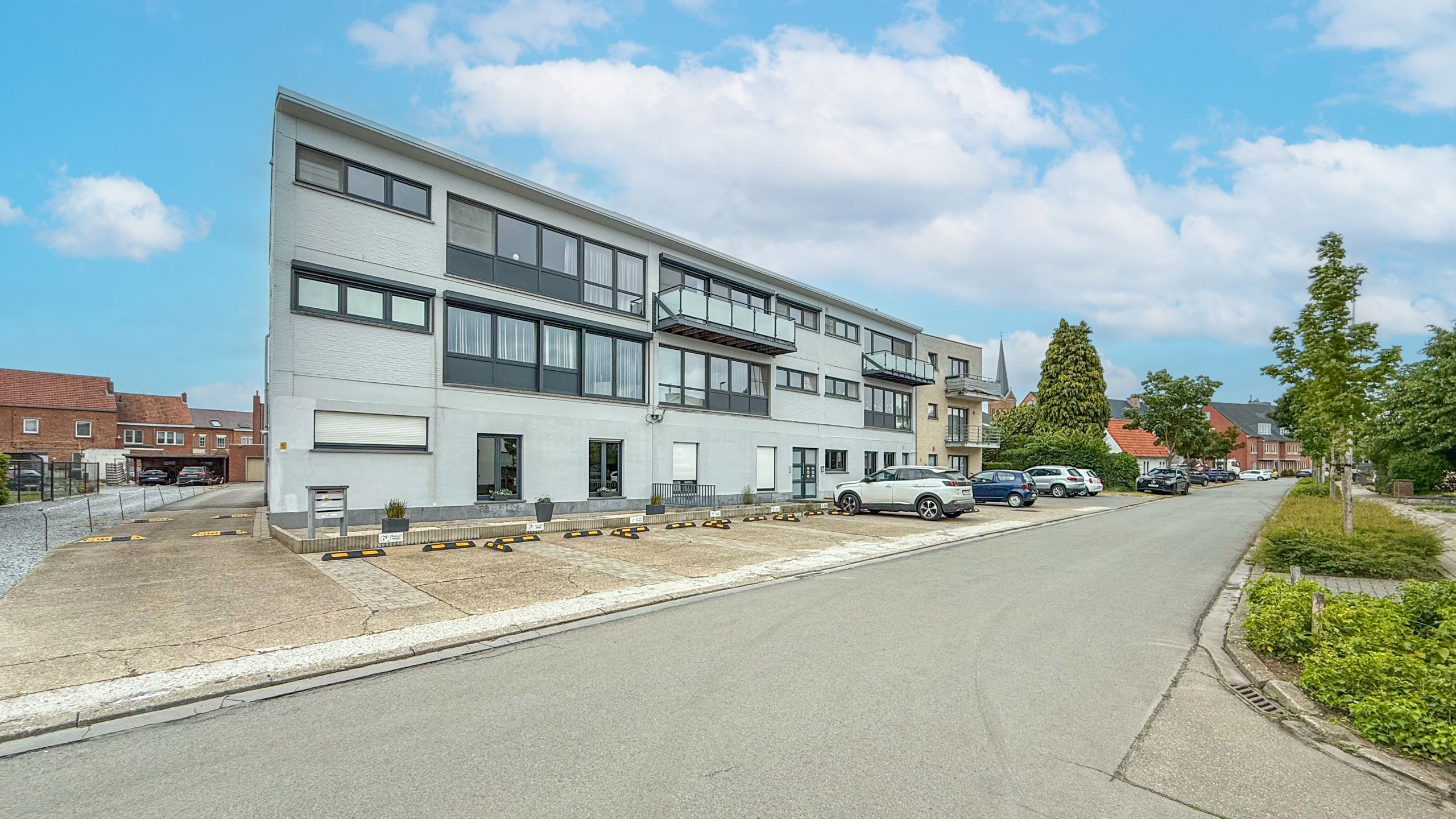 Instapklaar appartement met 3 slpkms in hartje Paal – EPC B! foto 25