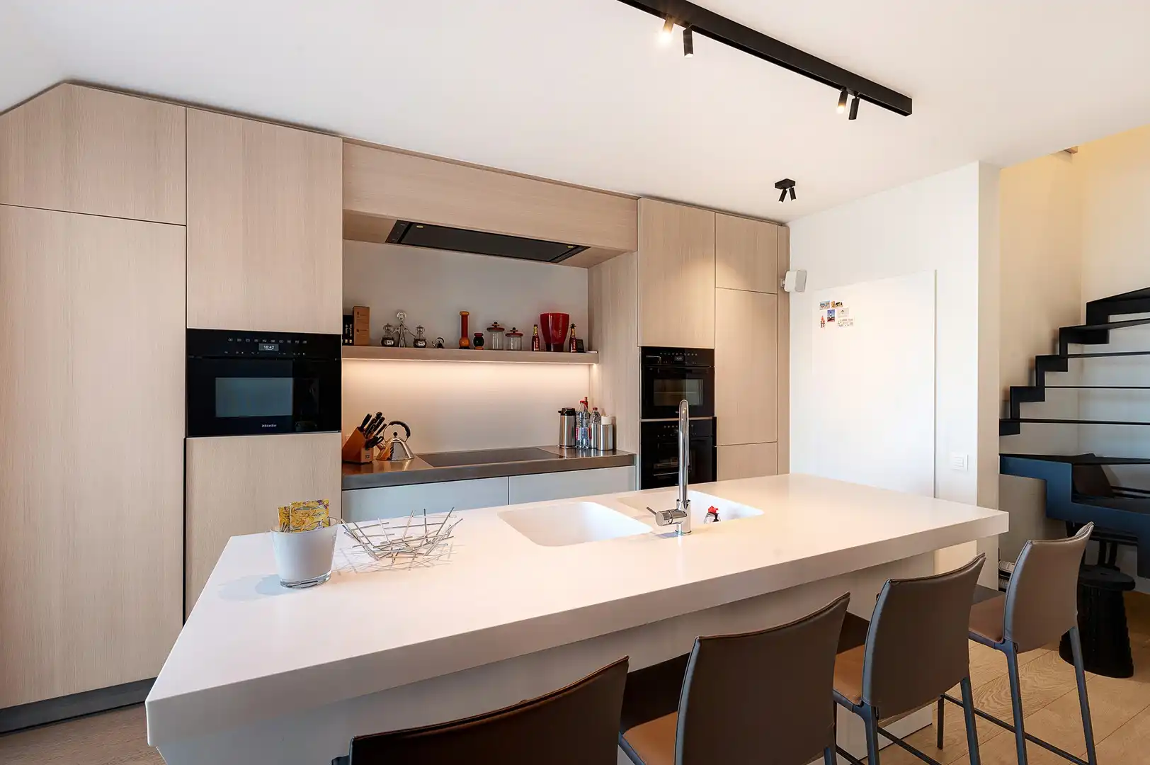 Prachtig duplexappartement met 3 slaapkamers en panoramische uitzichten in het Zoute. foto 10