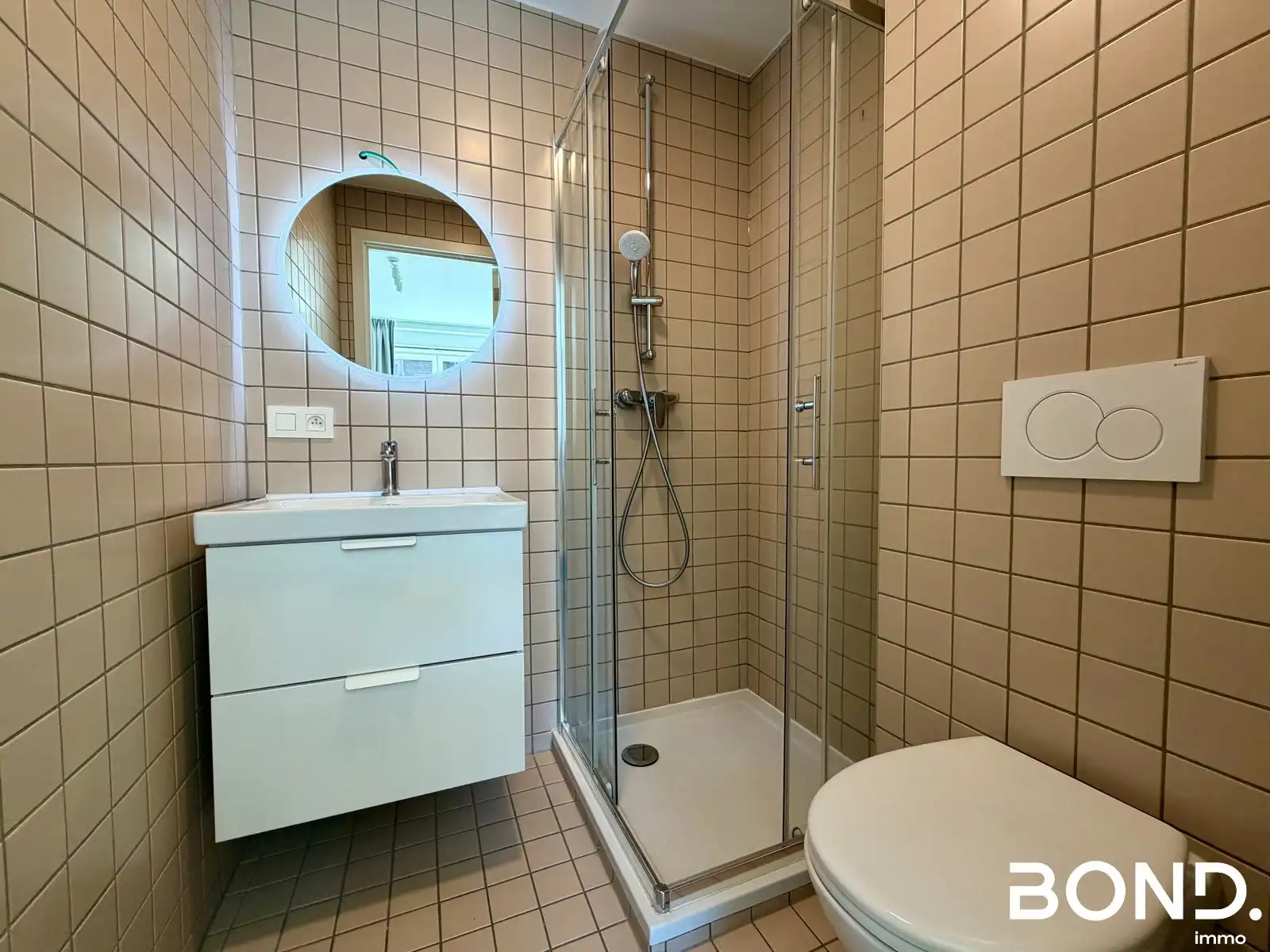 Grote studentenkamer met eigen badkamer op toplocatie foto 4